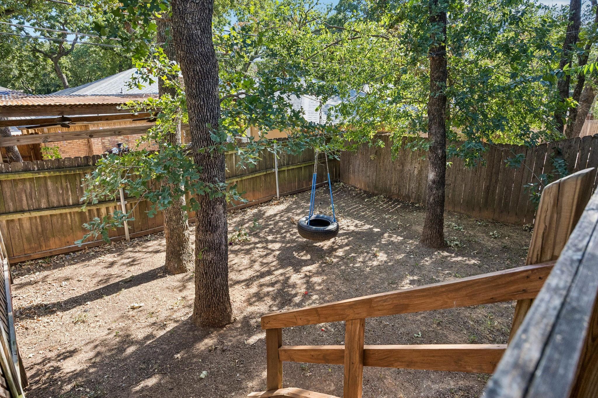 main property photo 29