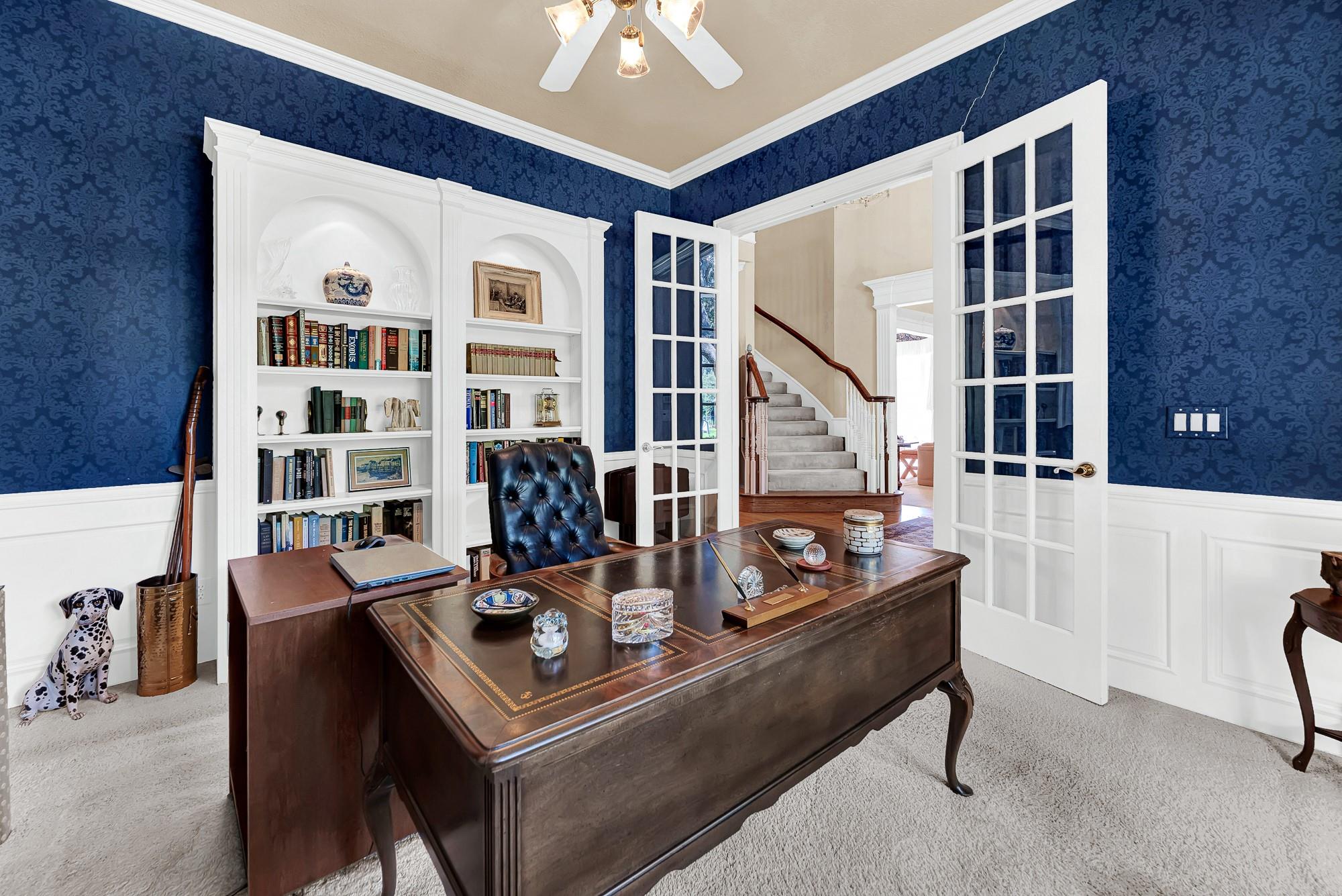 main property photo 19