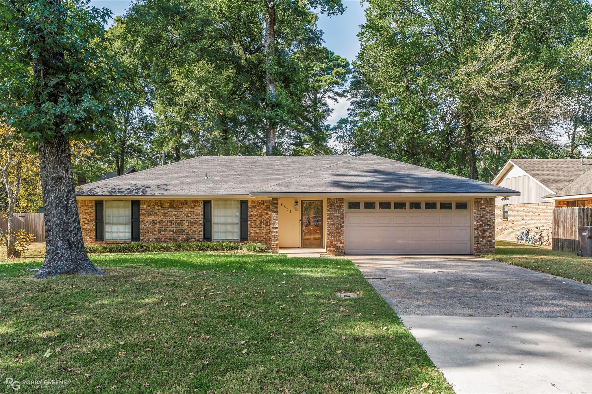 main property photo 0