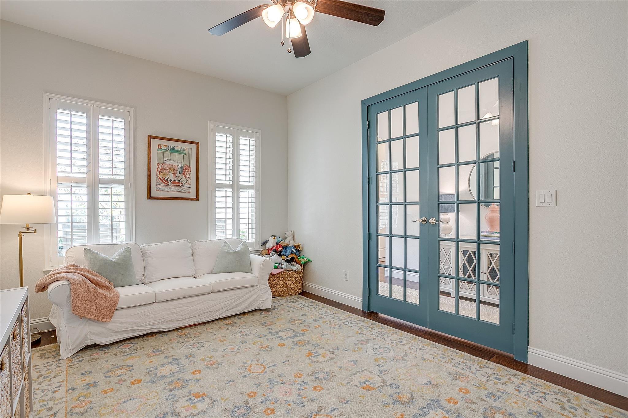 main property photo 4