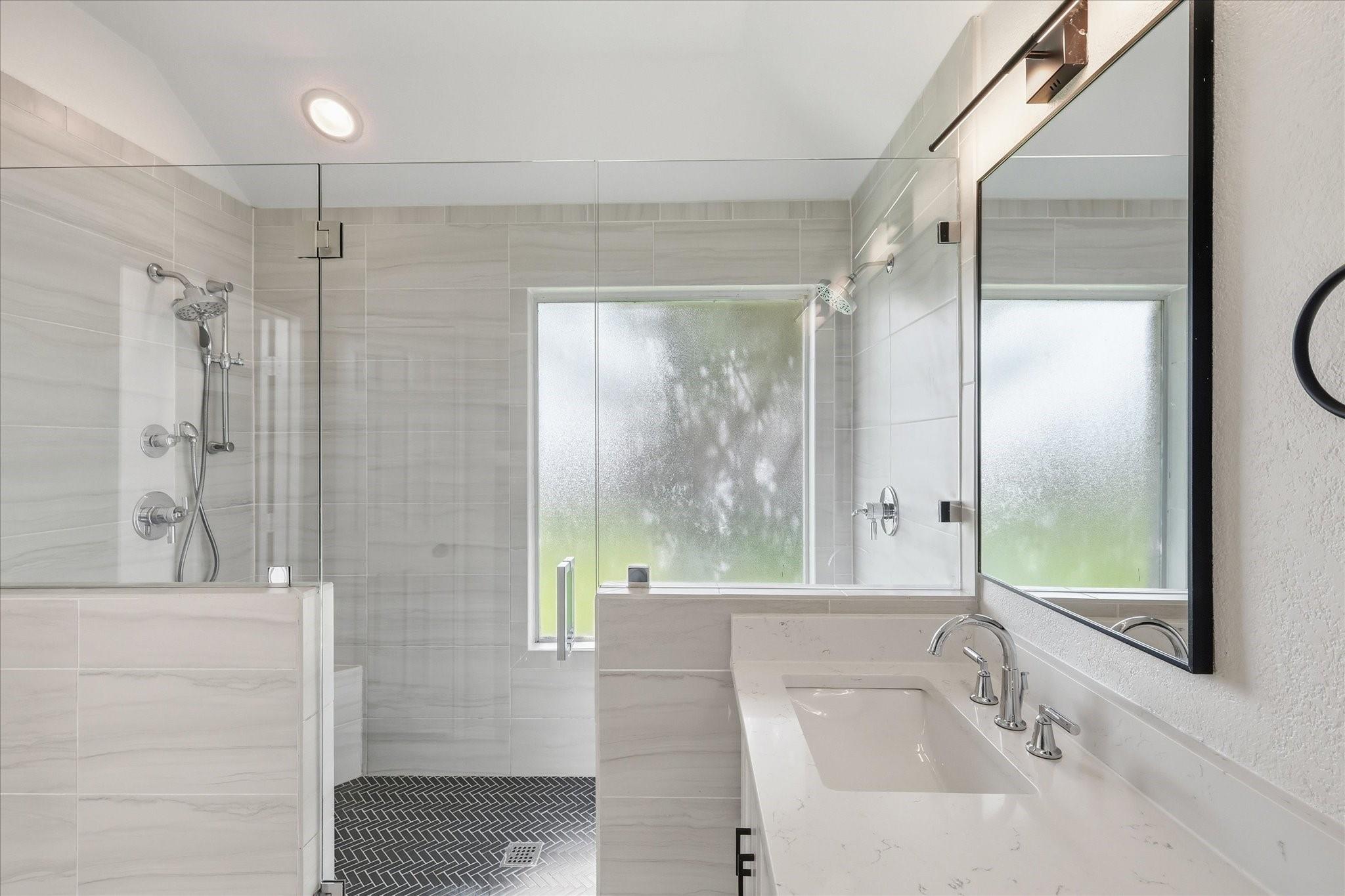 property viewer photo 6