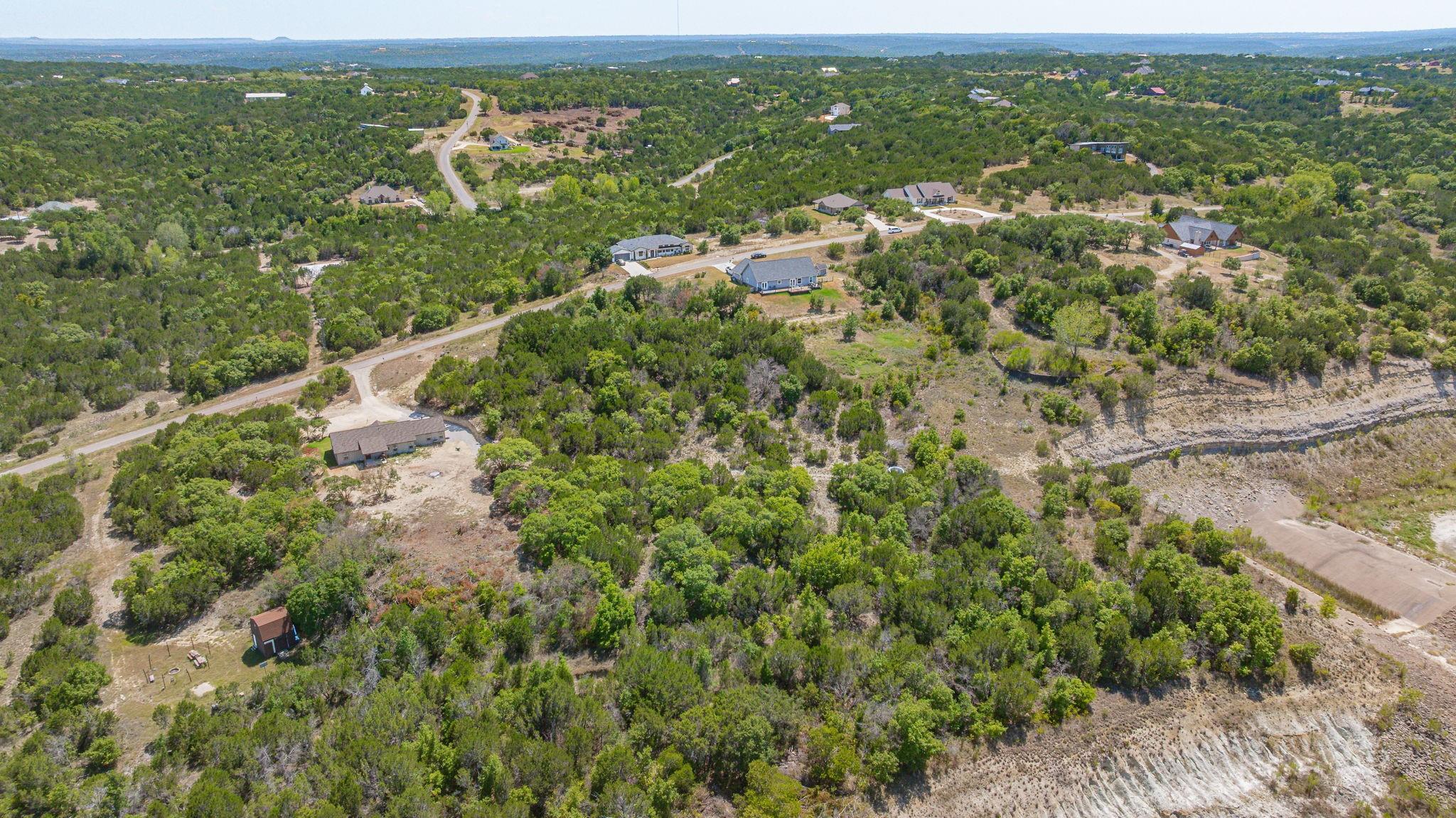 main property photo 8