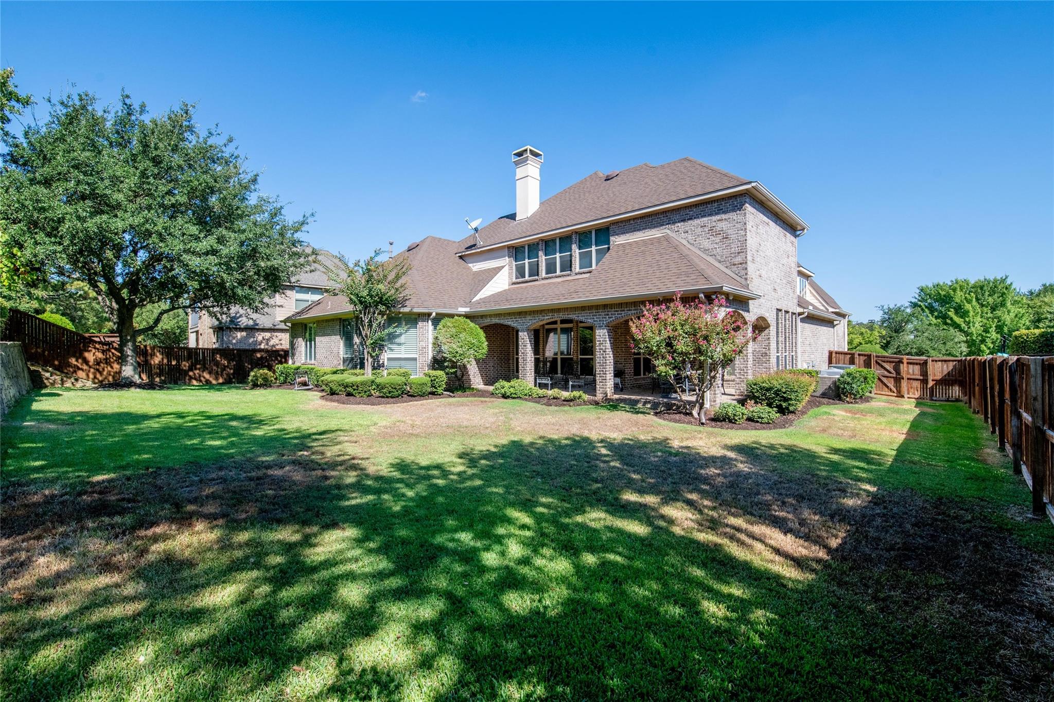 main property photo 38