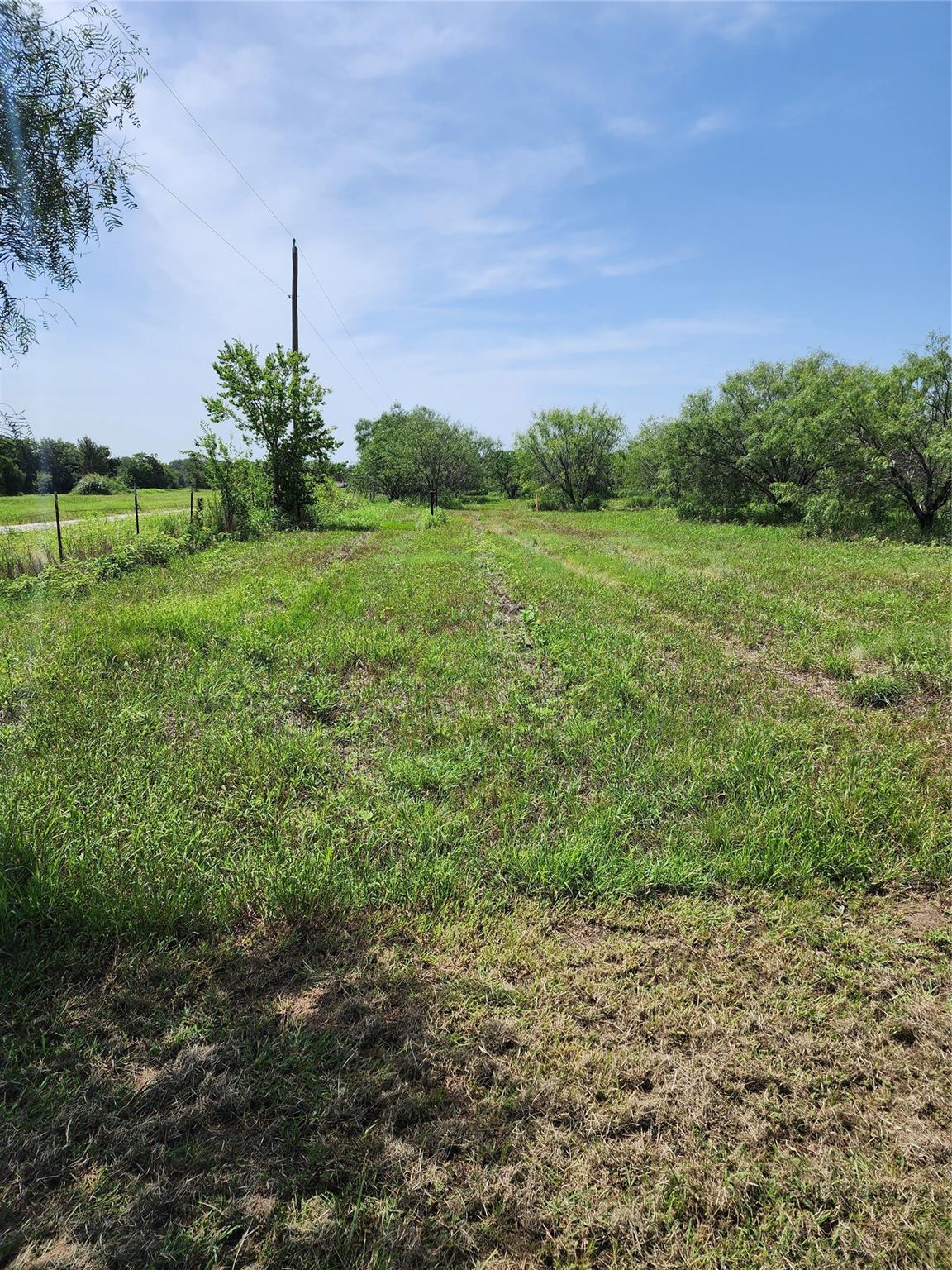 main property photo 11