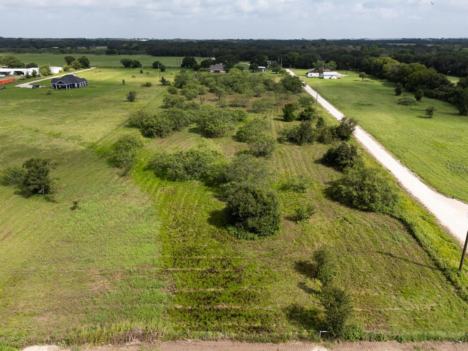 main property photo 3