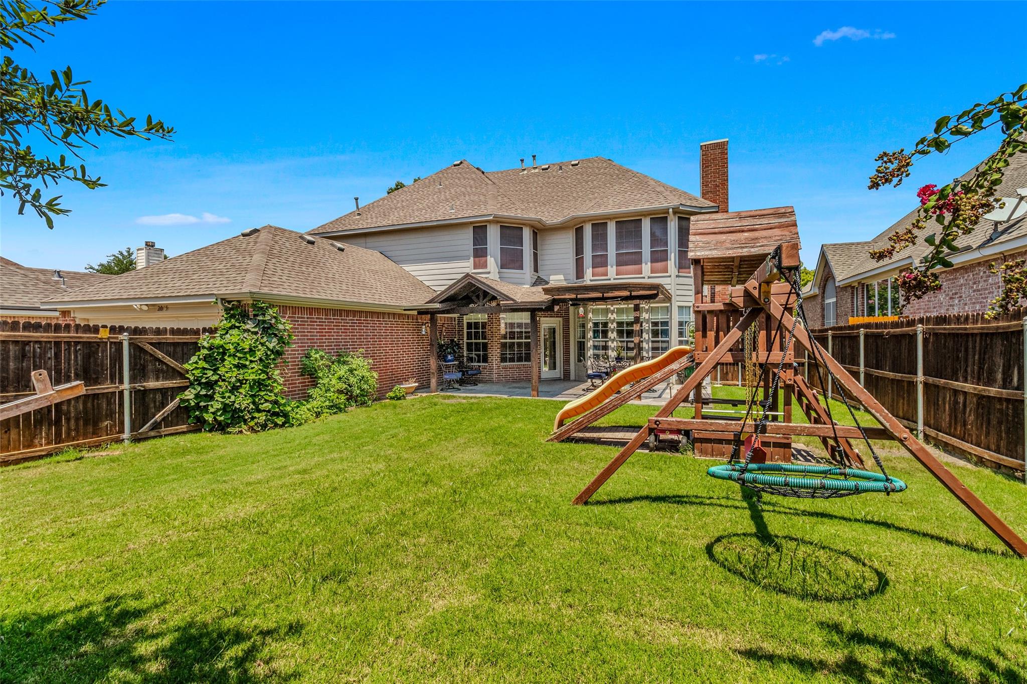 main property photo 19