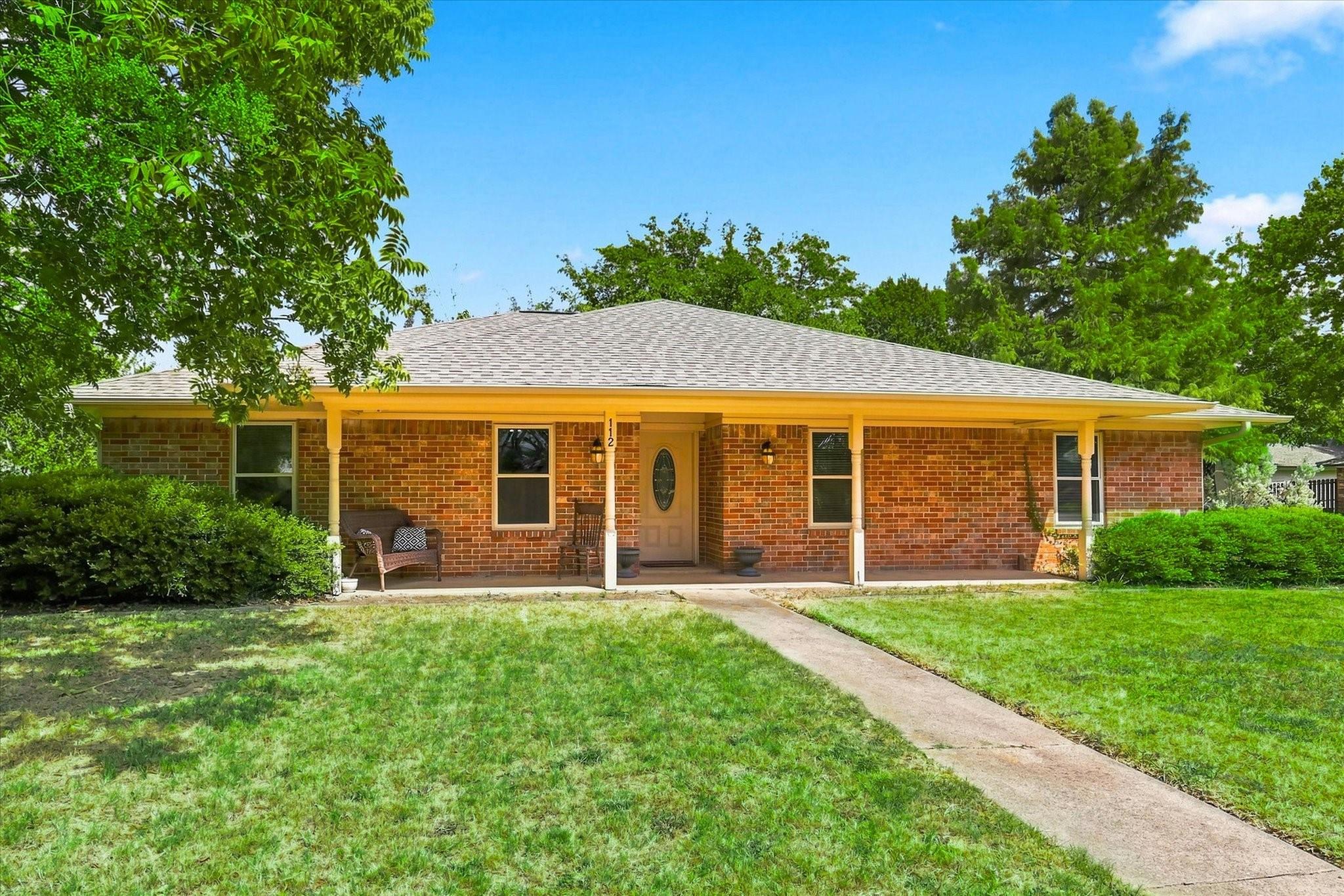 main property photo 2