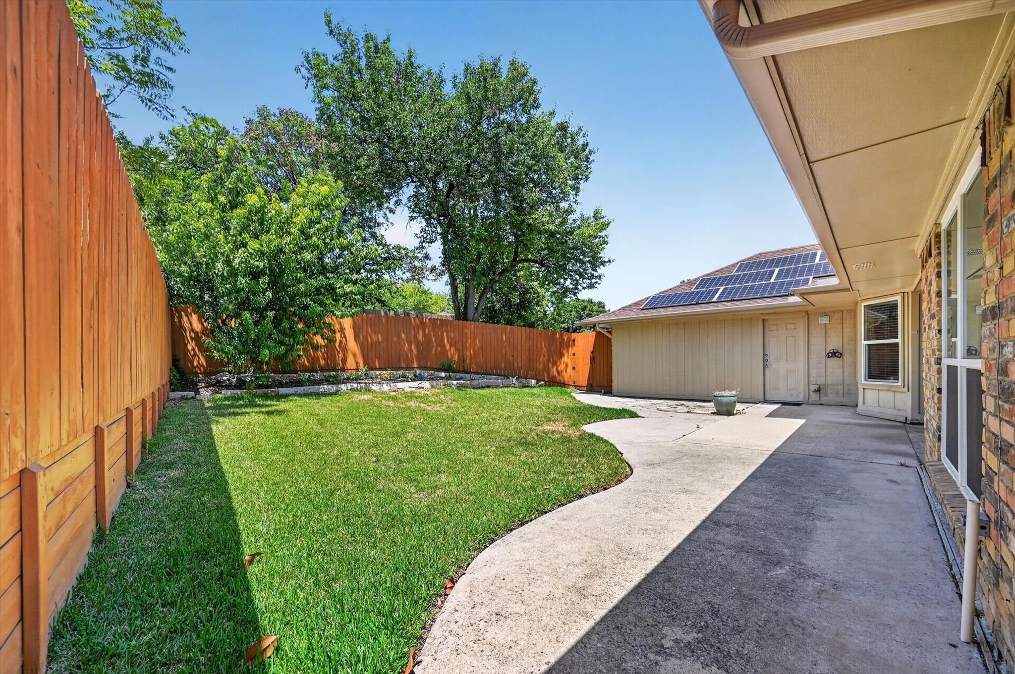 main property photo 34