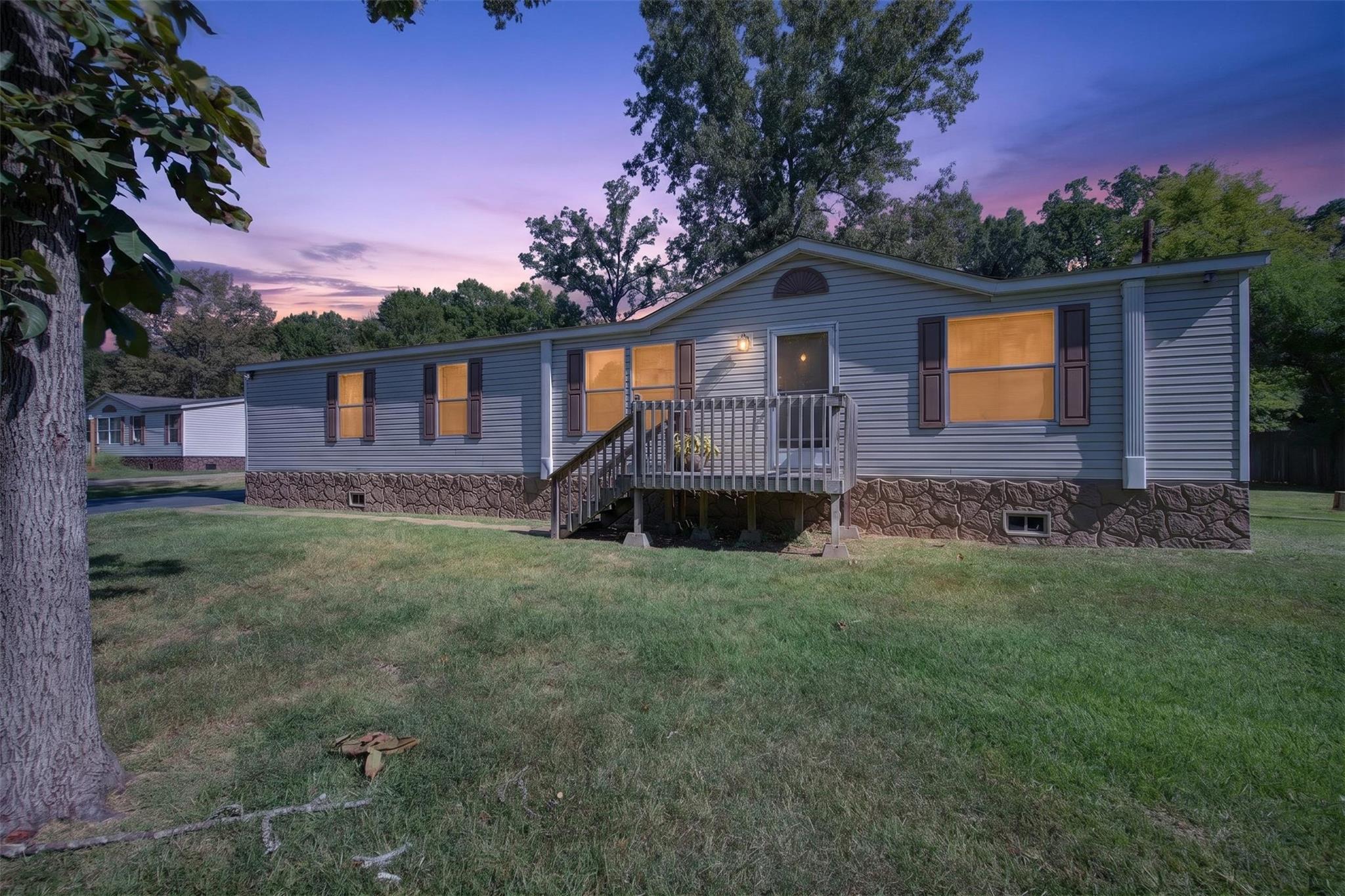 main property photo 22