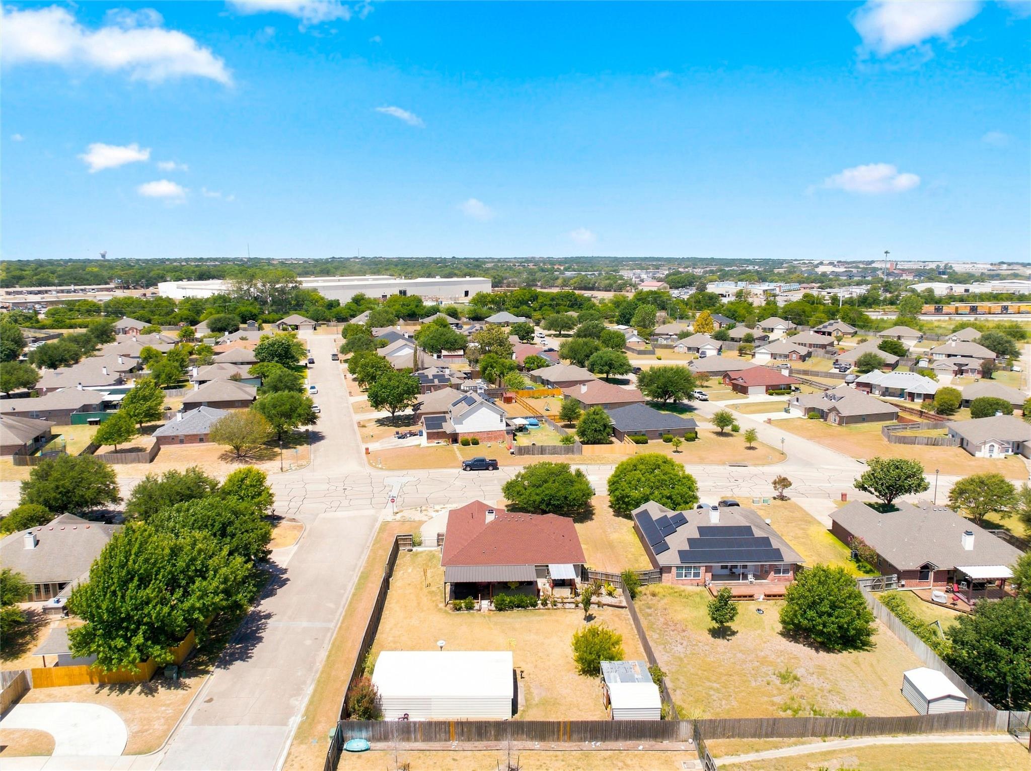 main property photo 37