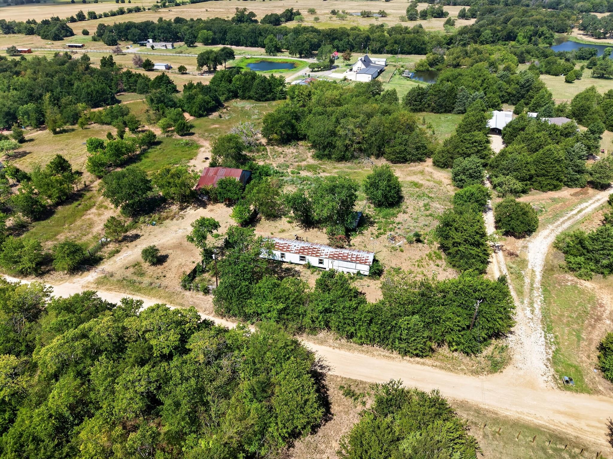main property photo 16