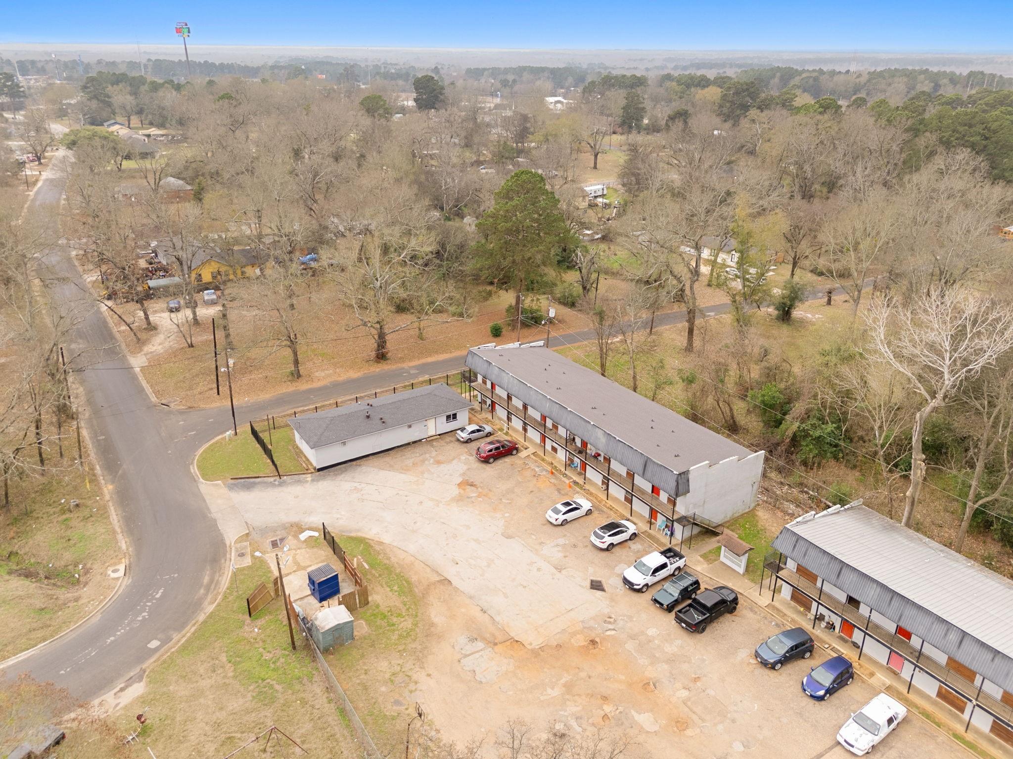 main property photo 20