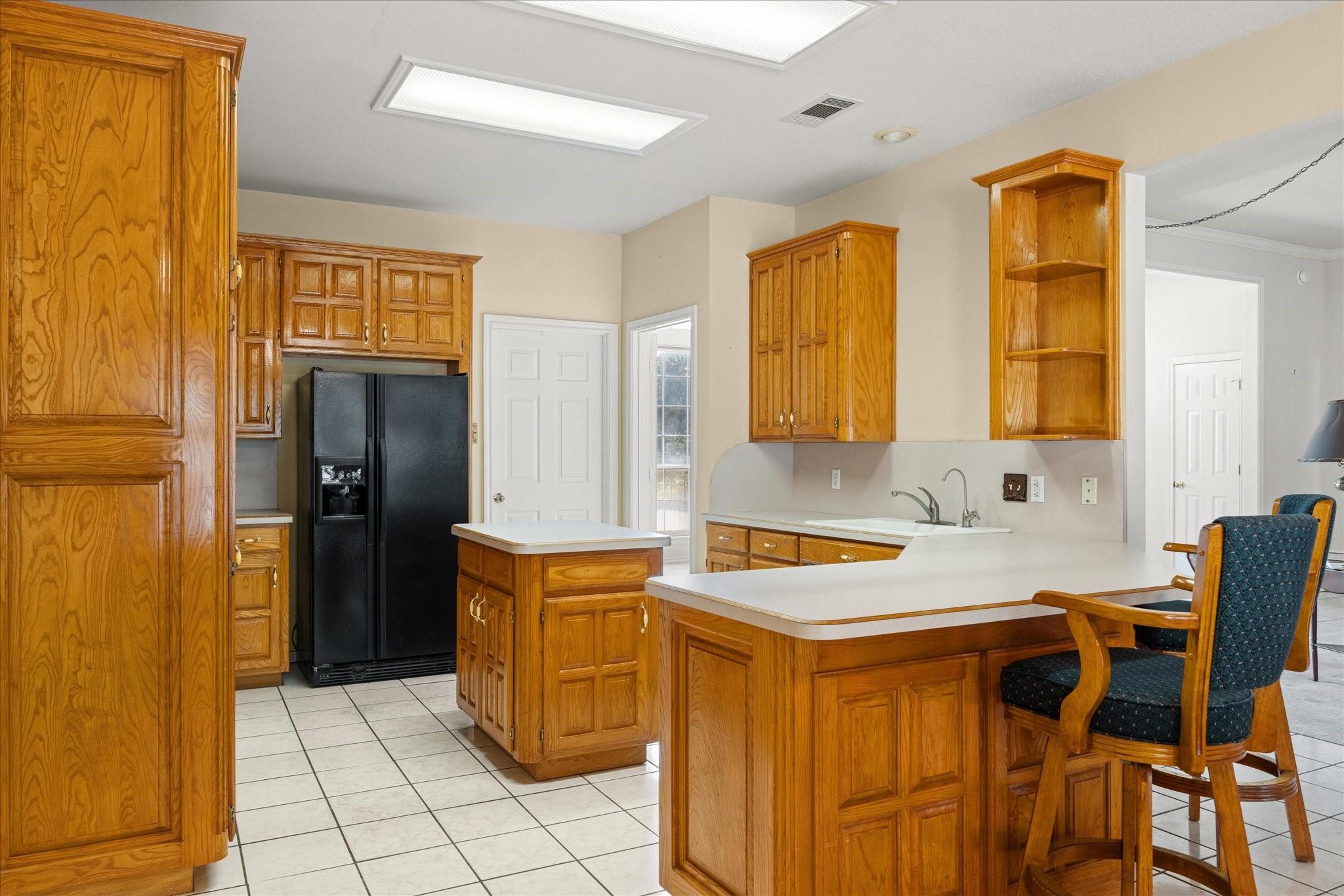 main property photo 13