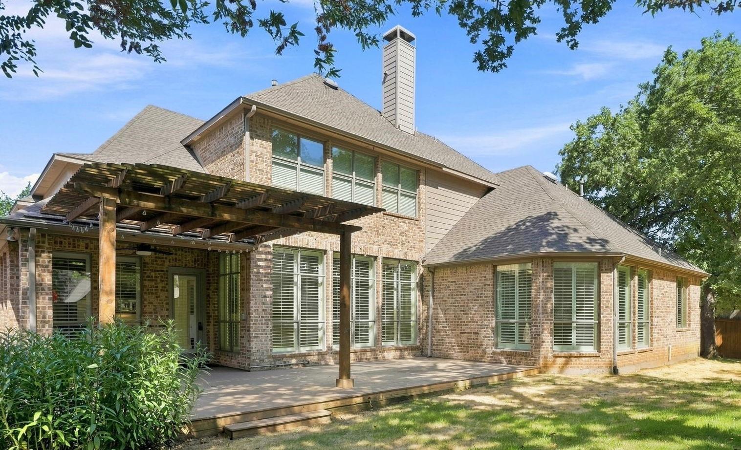 main property photo 36