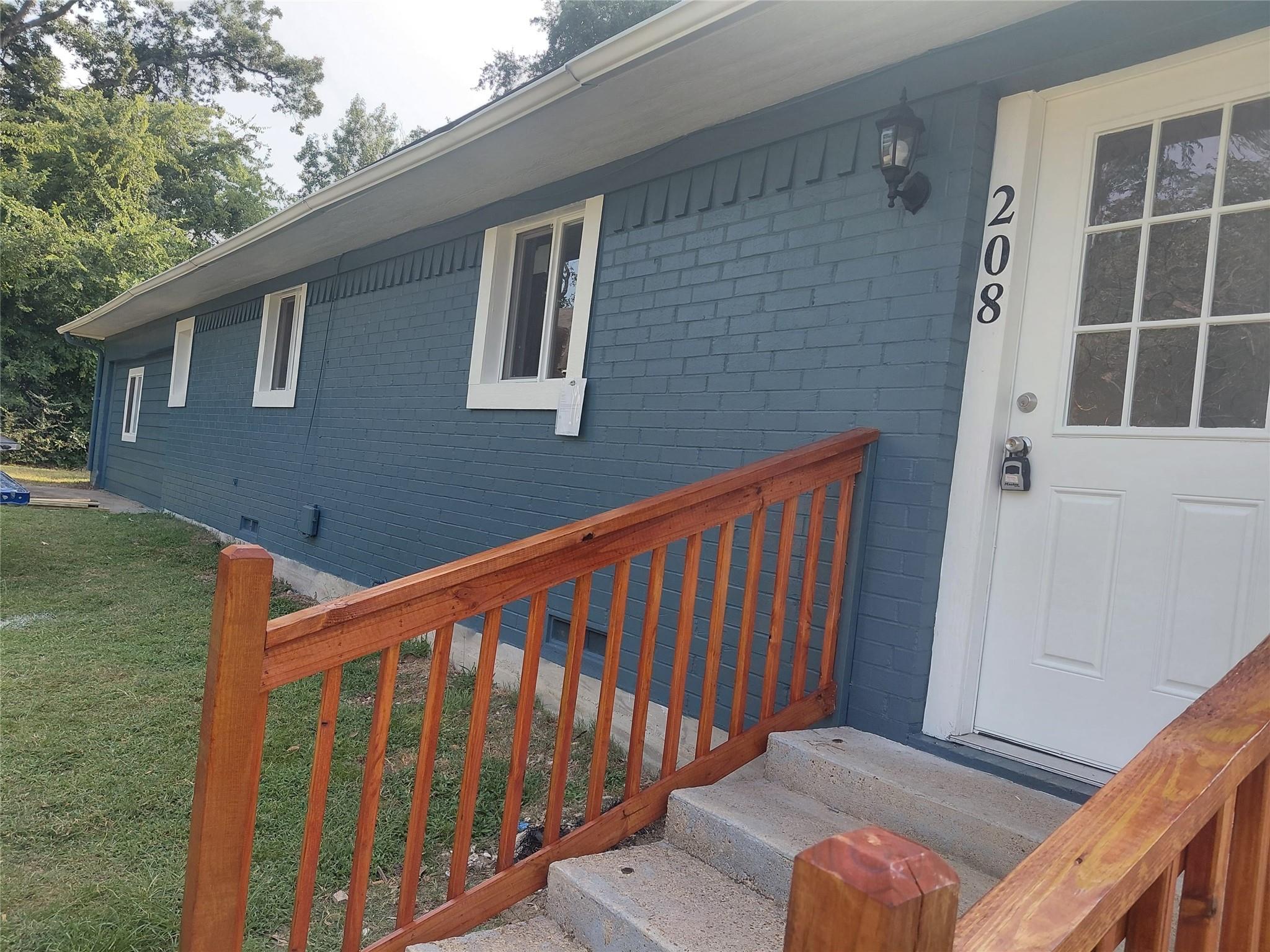 main property photo 29