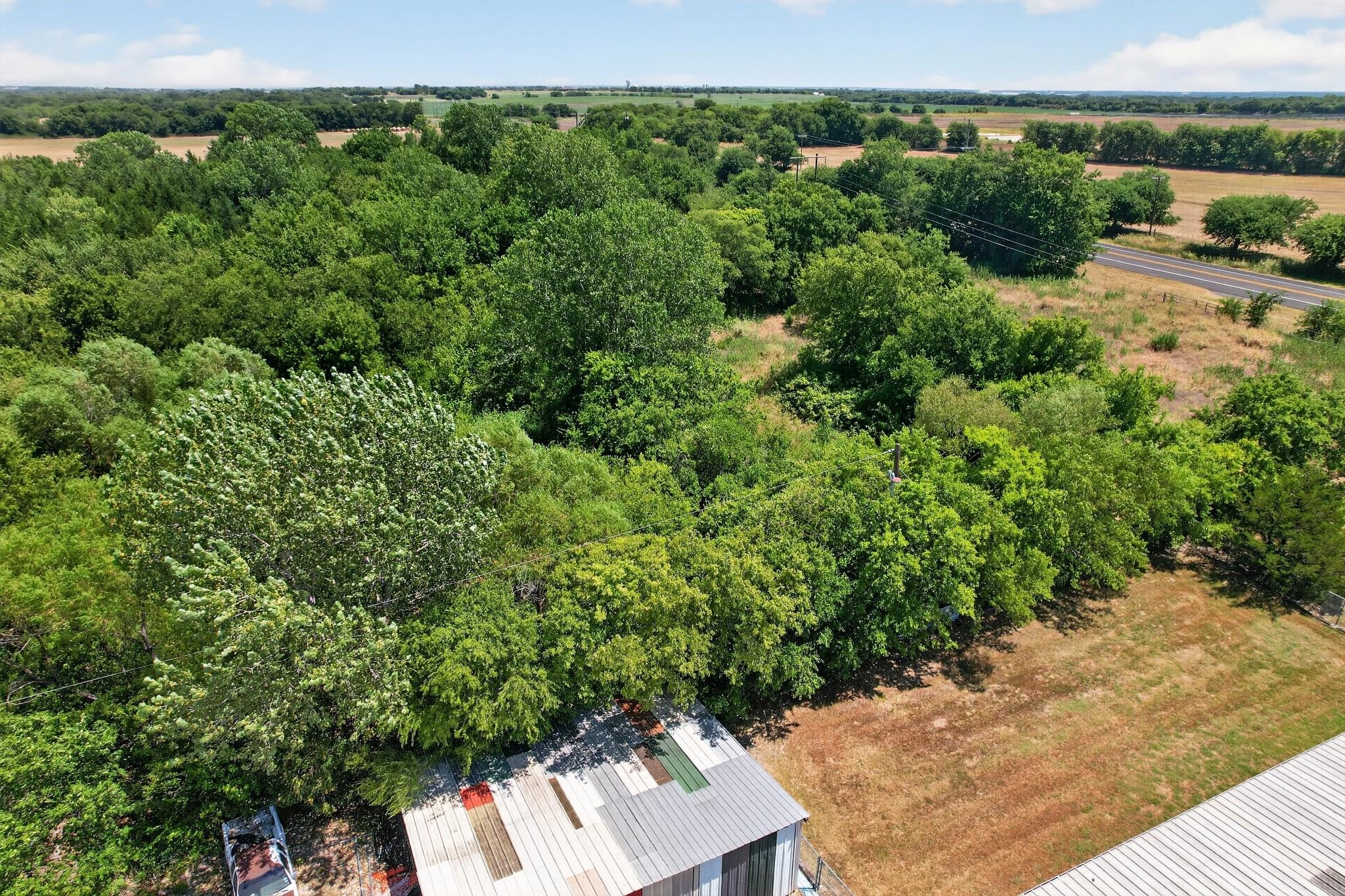 main property photo 12