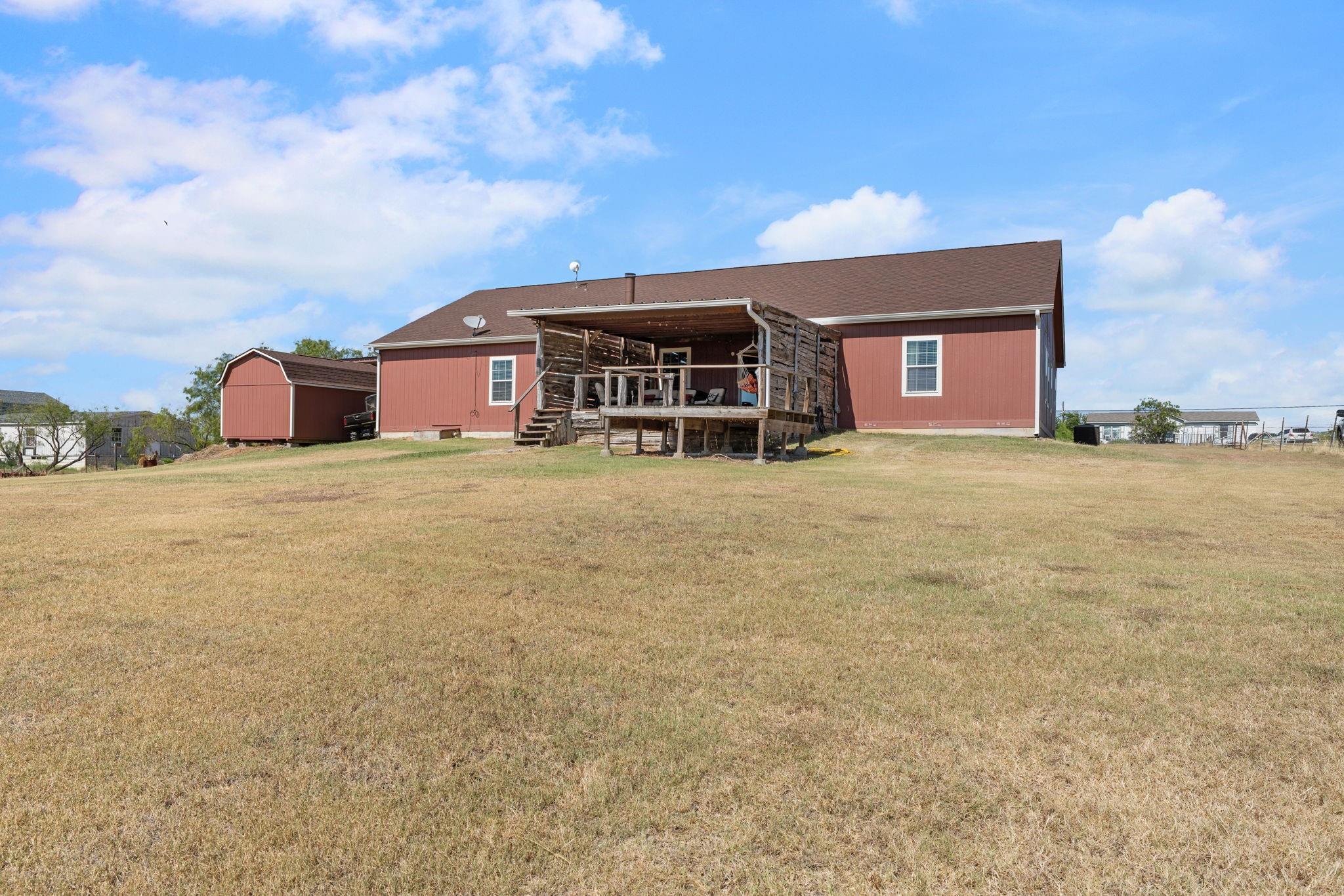 main property photo 31
