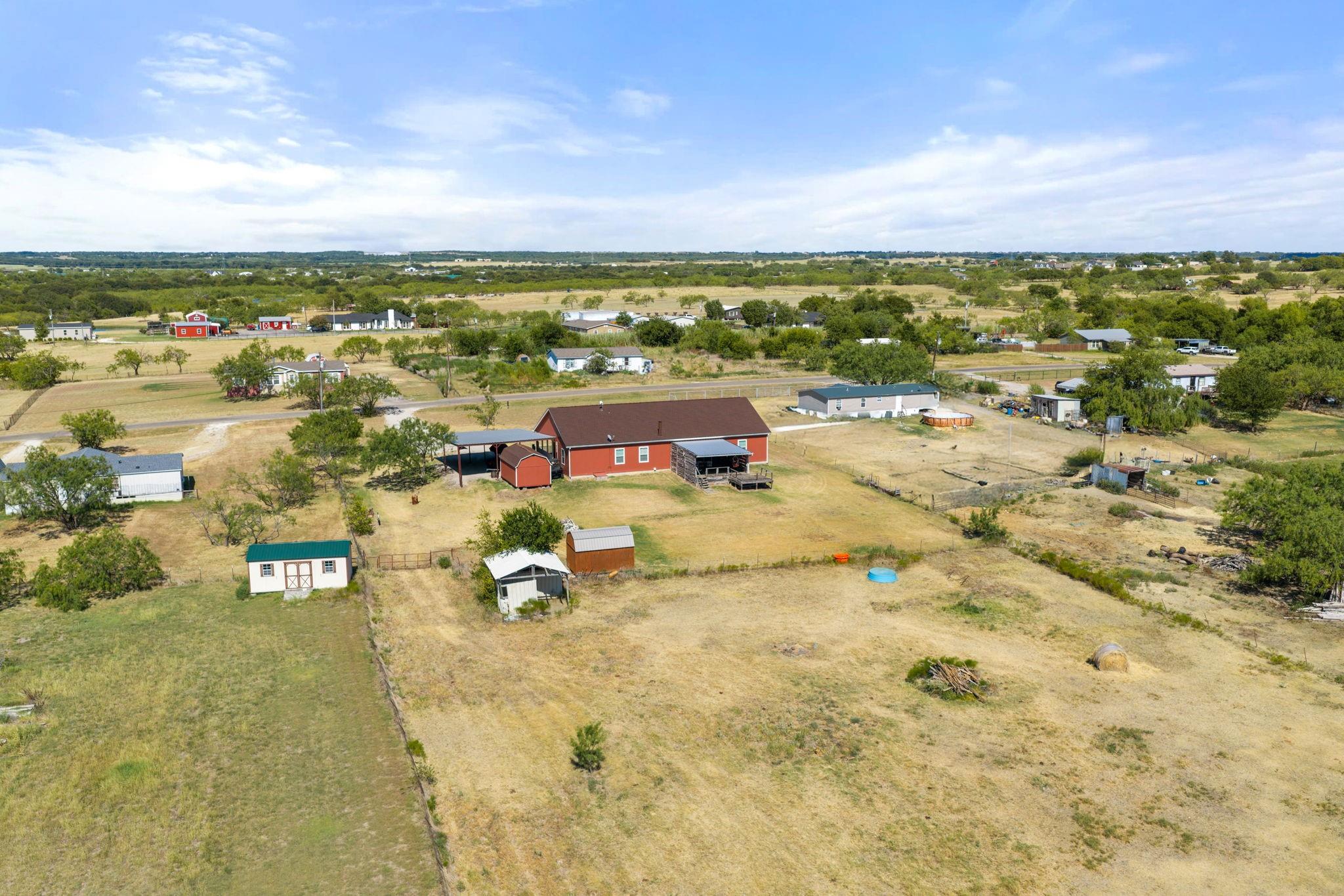 main property photo 33