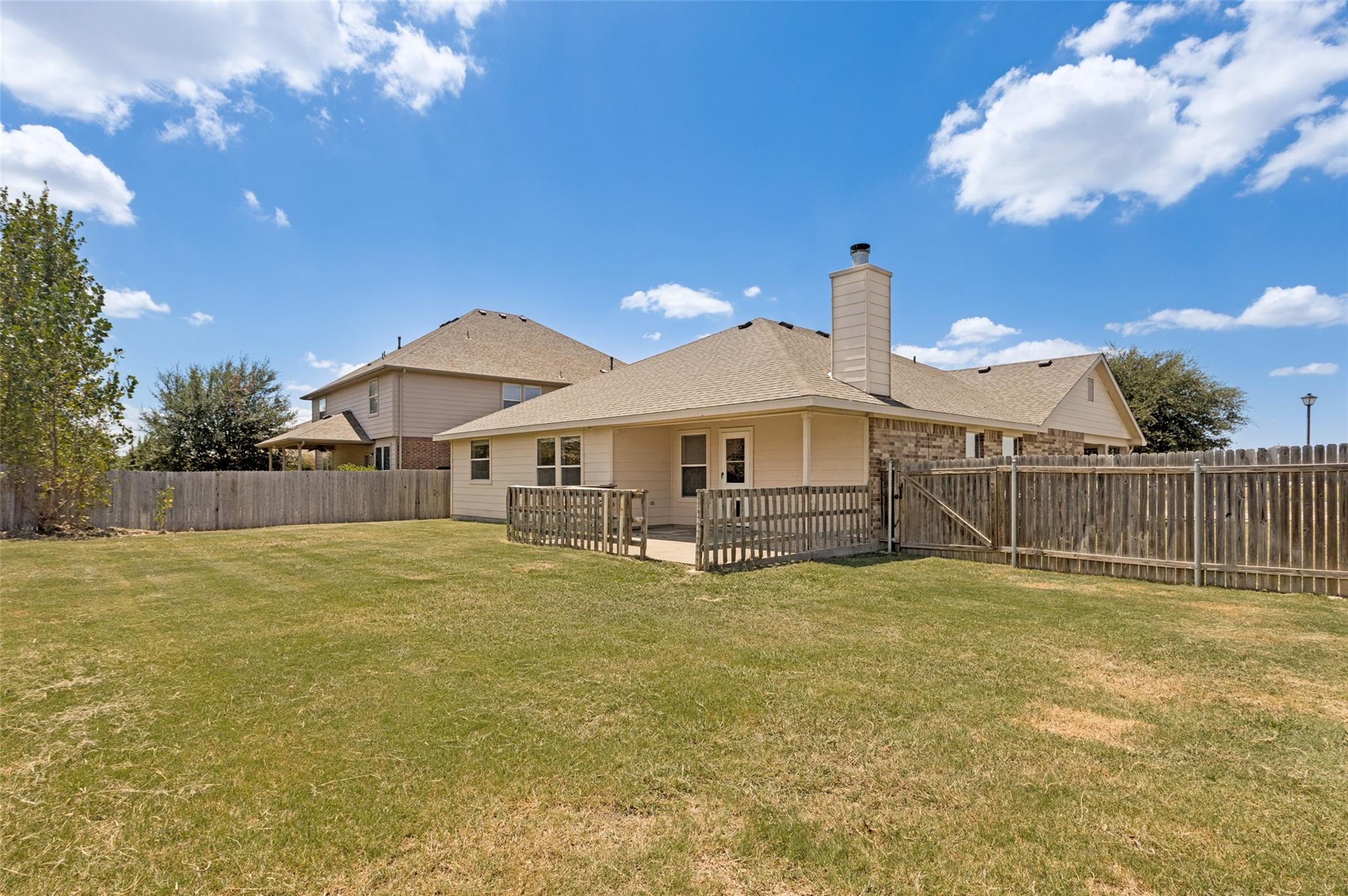 main property photo 24