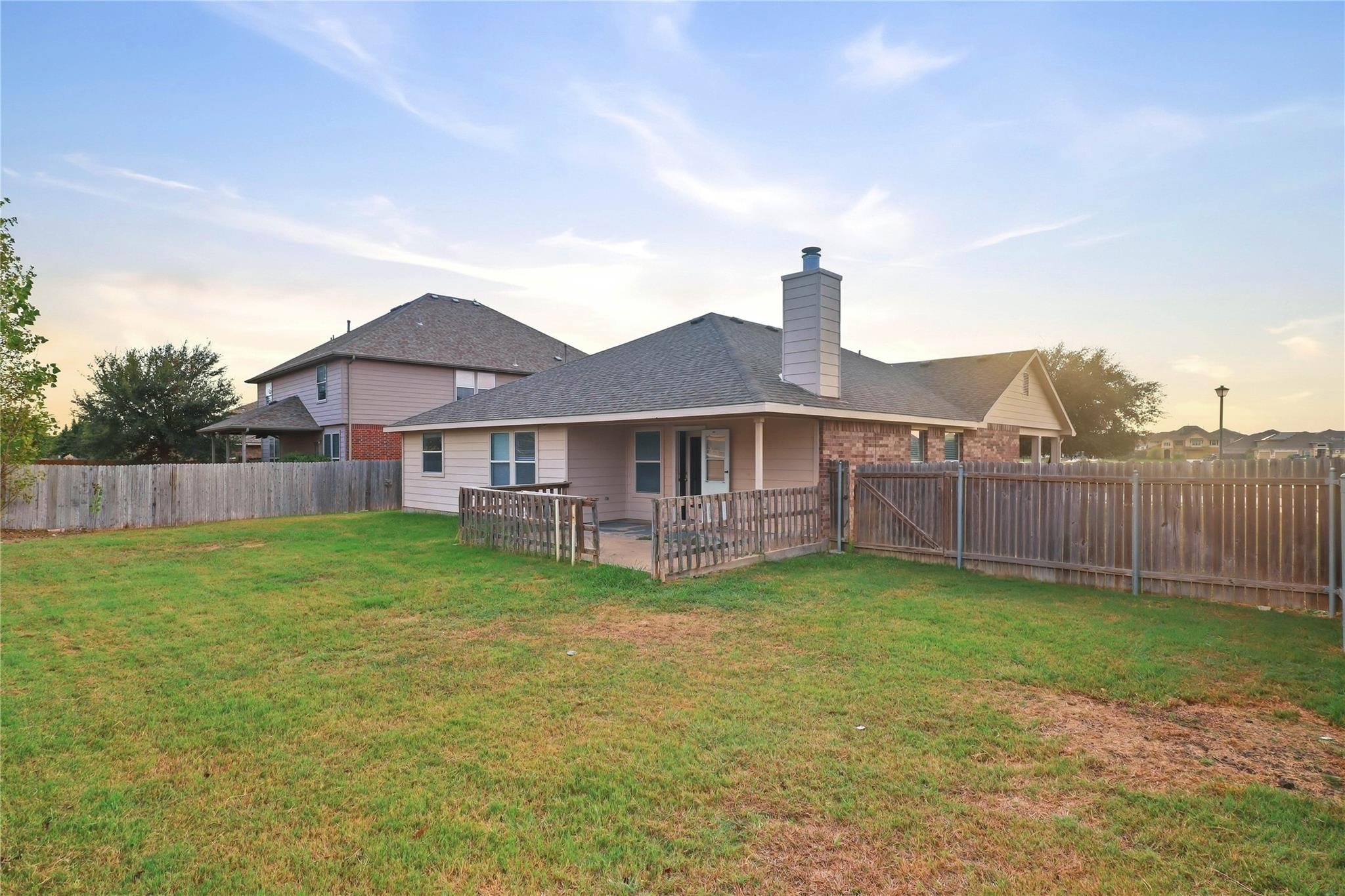 main property photo 35