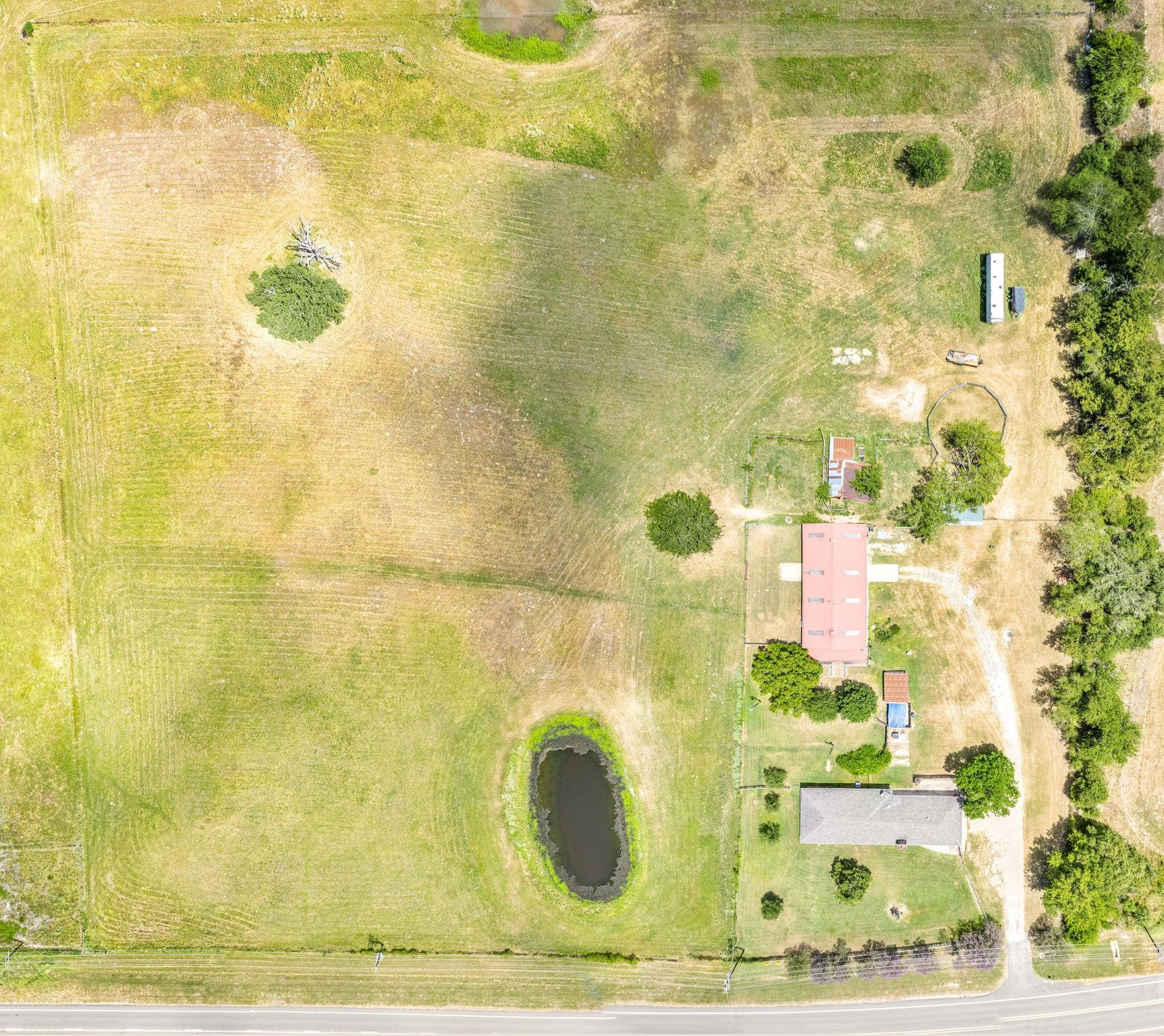 main property photo 22