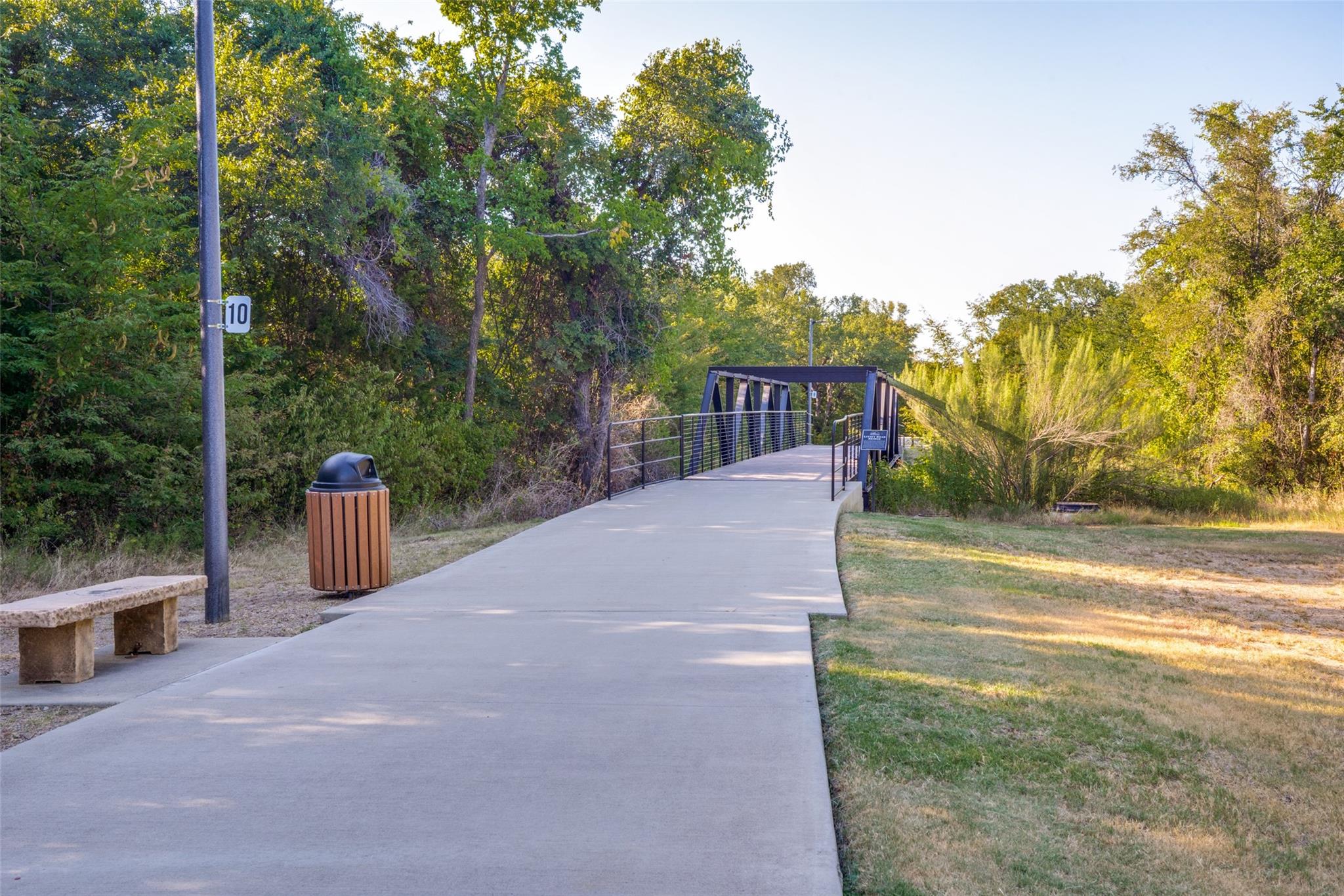 main property photo 34