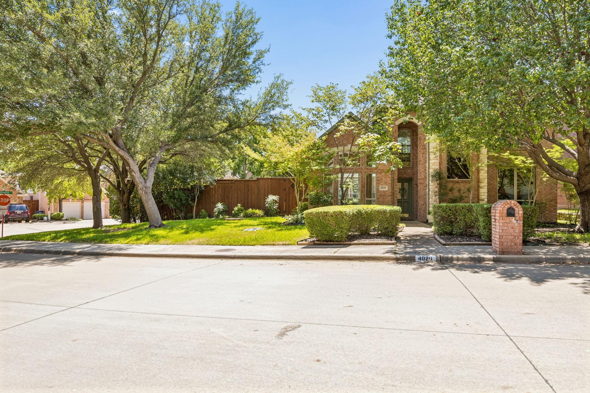 main property photo 3