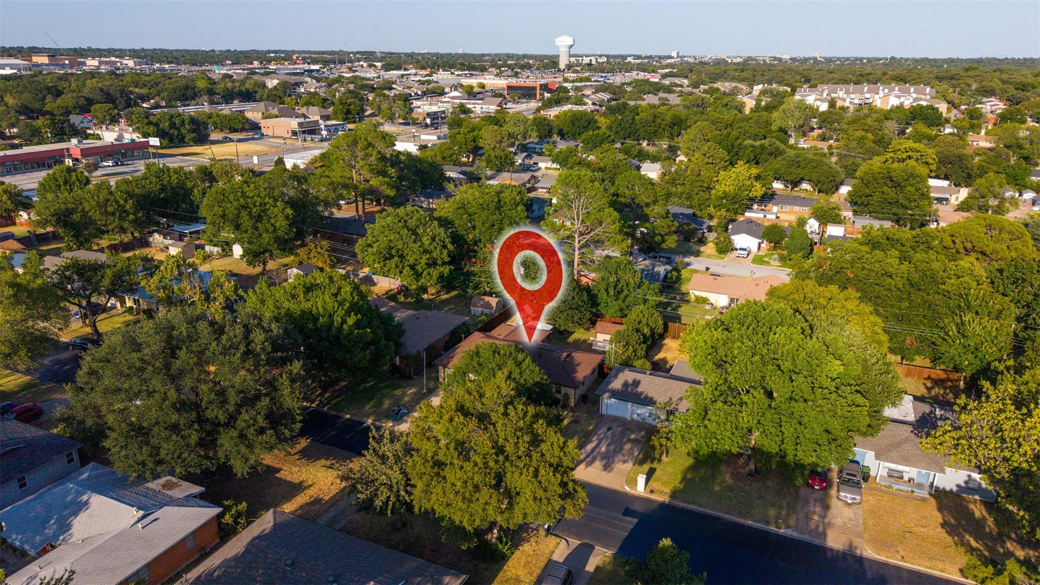 main property photo 30