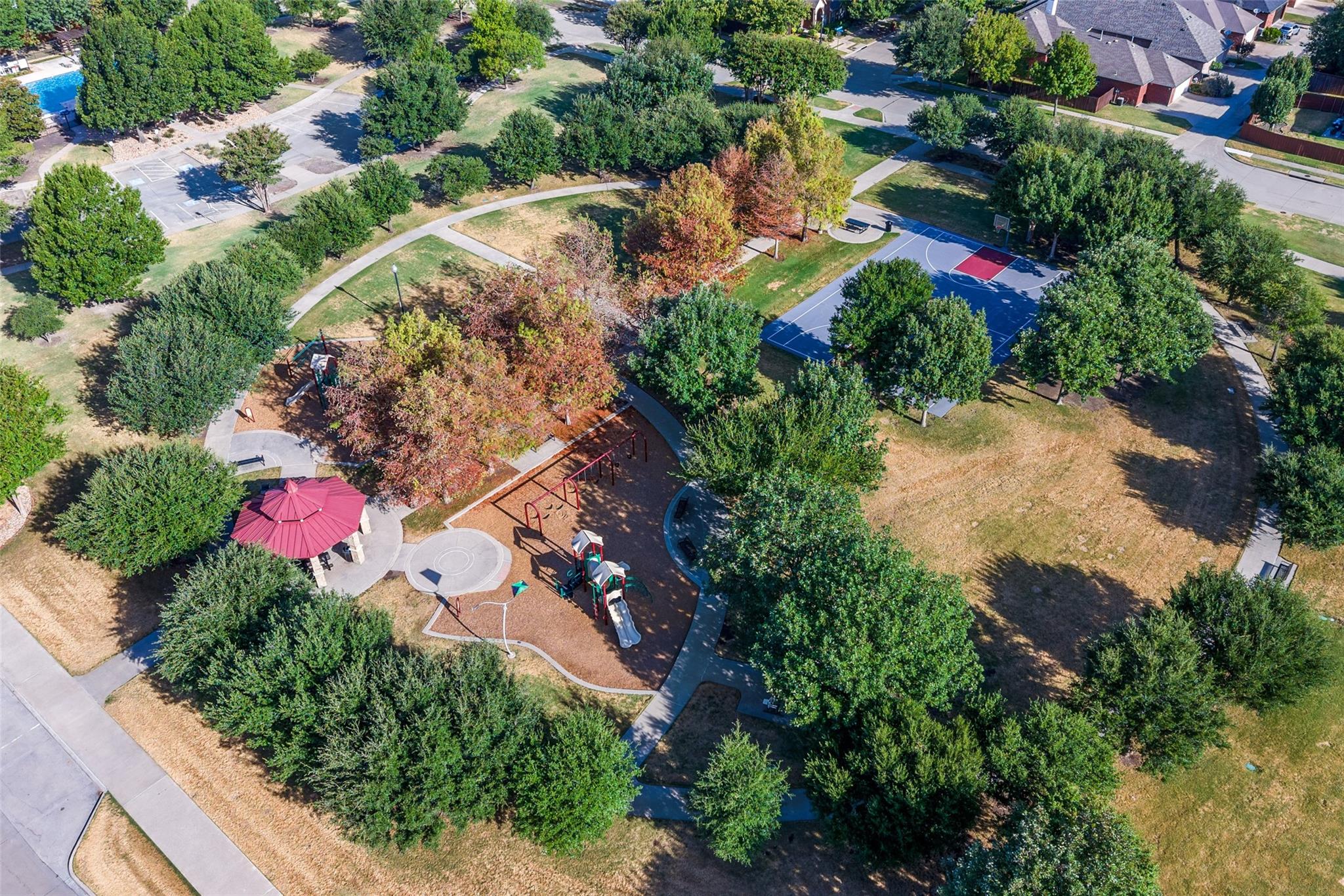 main property photo 26