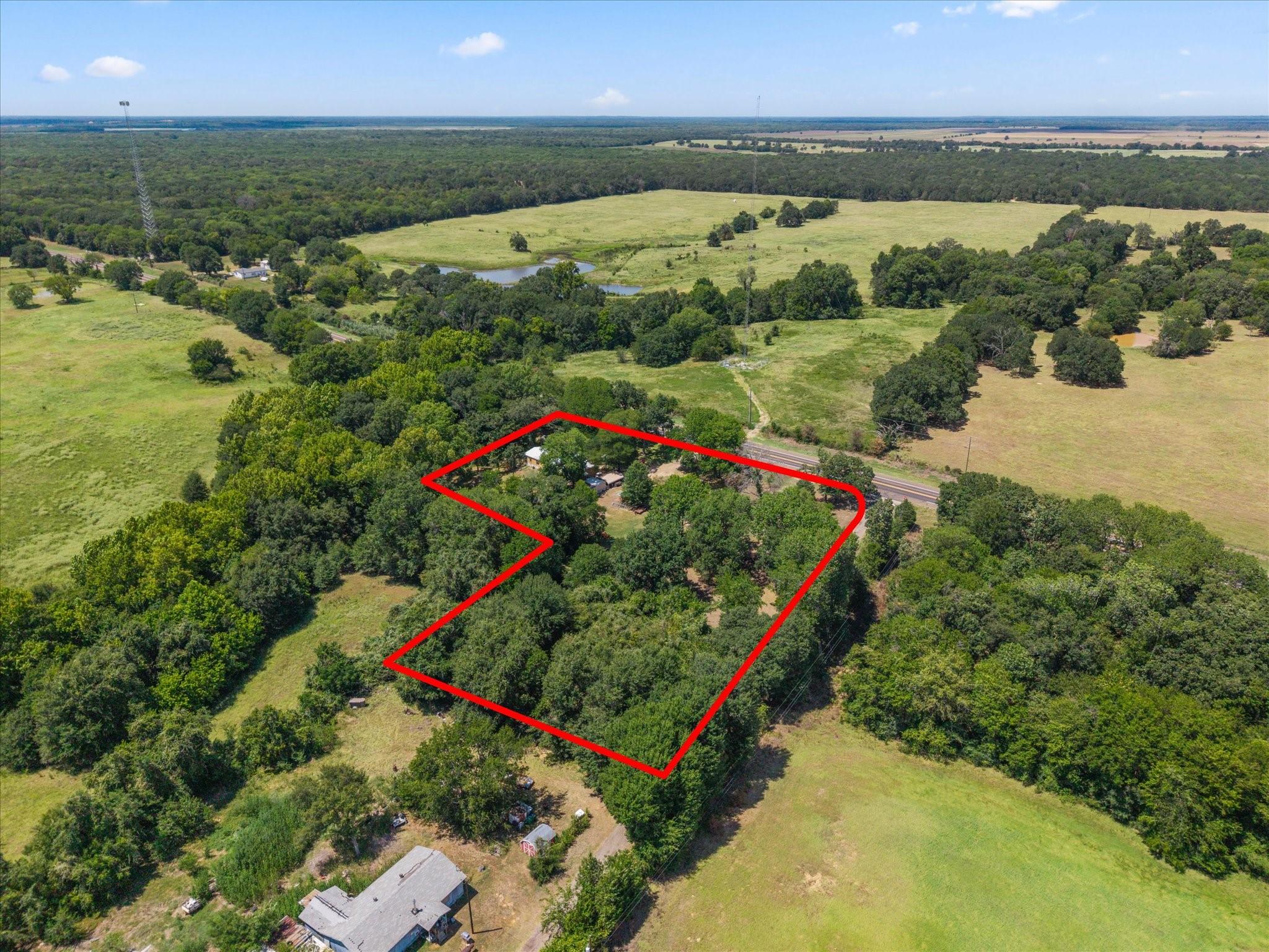 main property photo 32