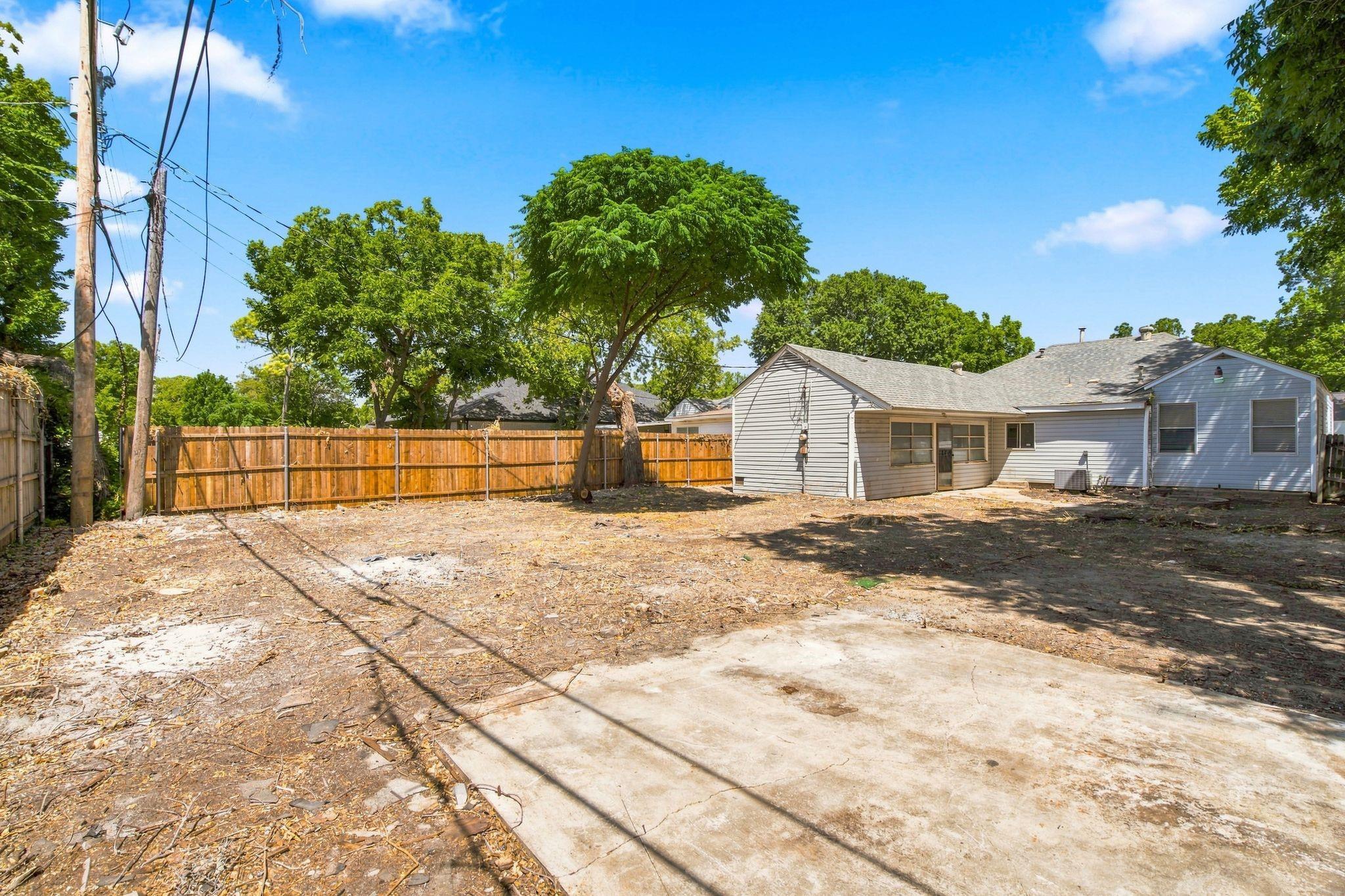 main property photo 29