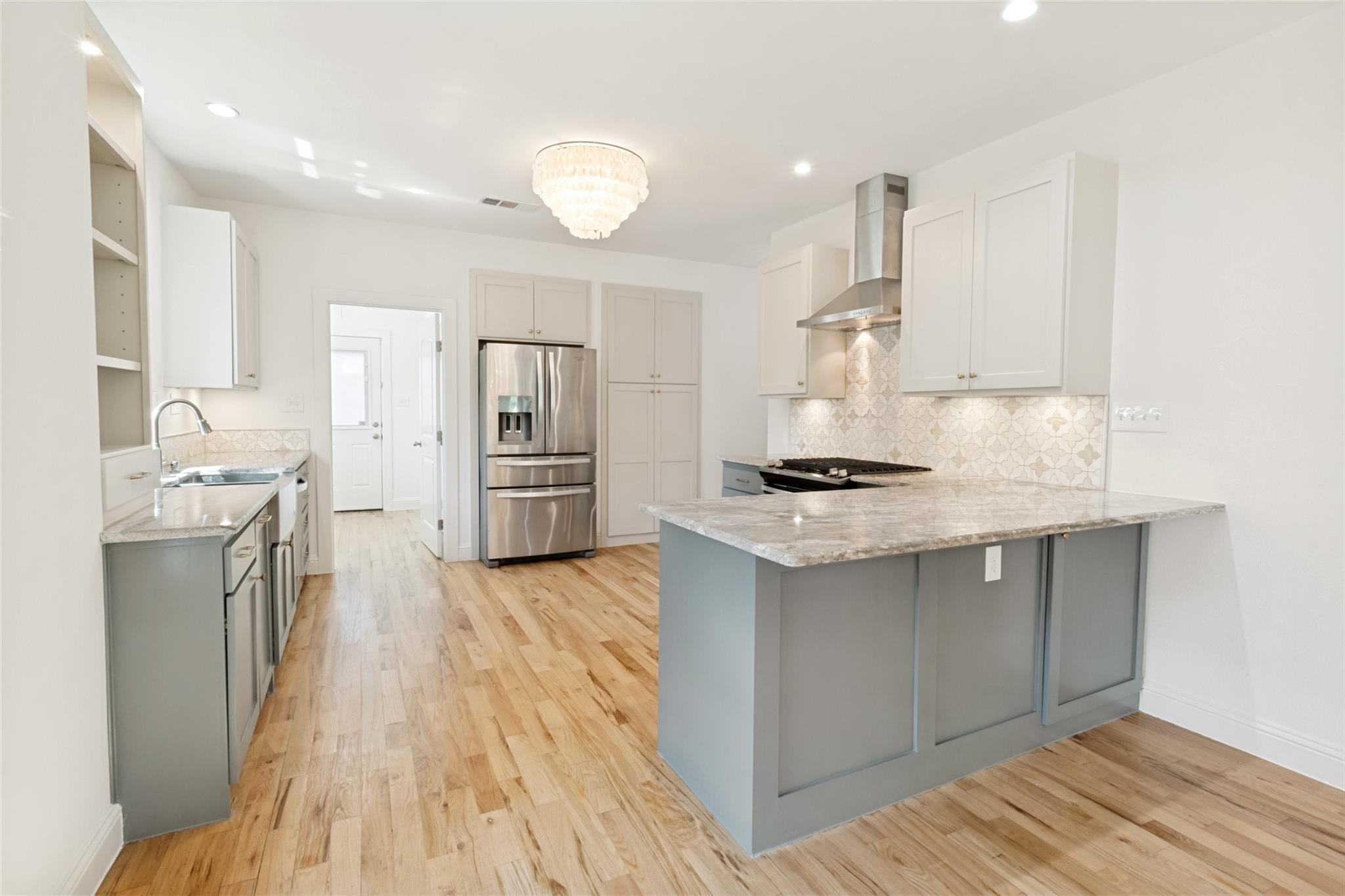 property viewer photo 10