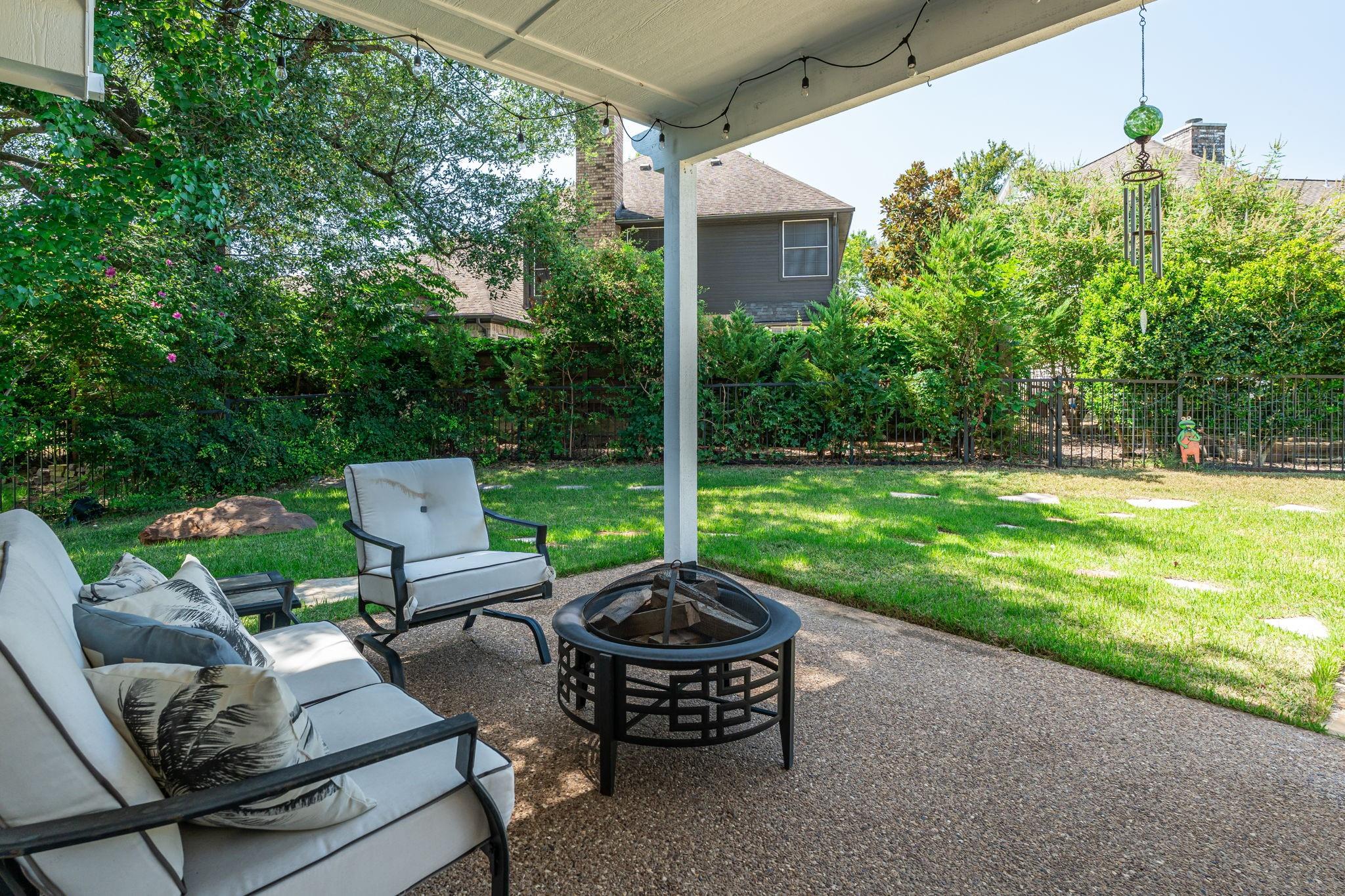 main property photo 9