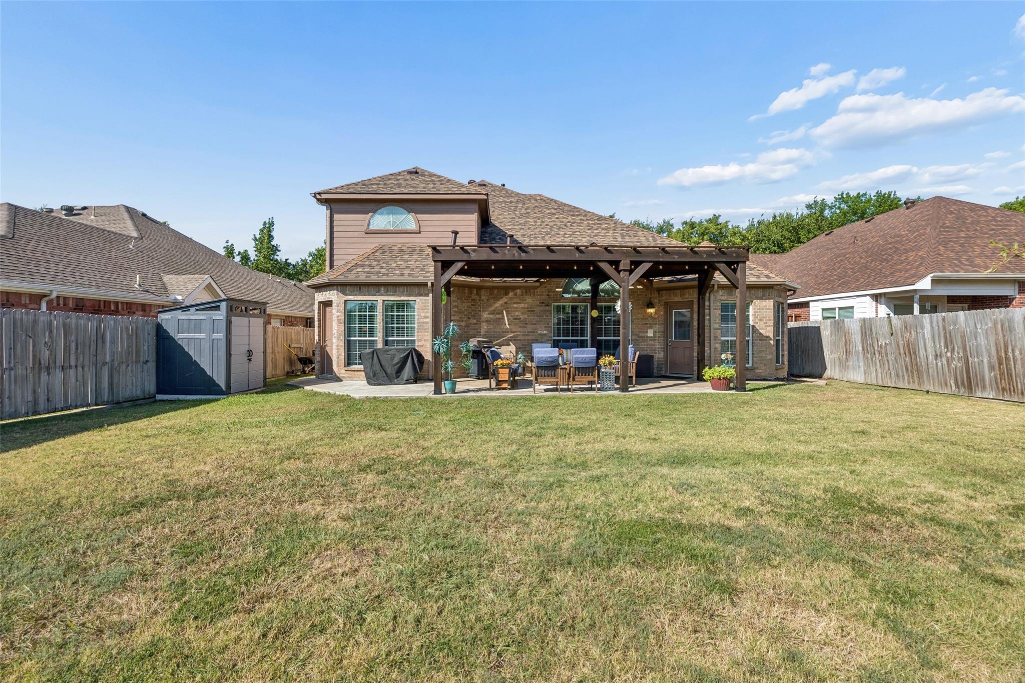 main property photo 32