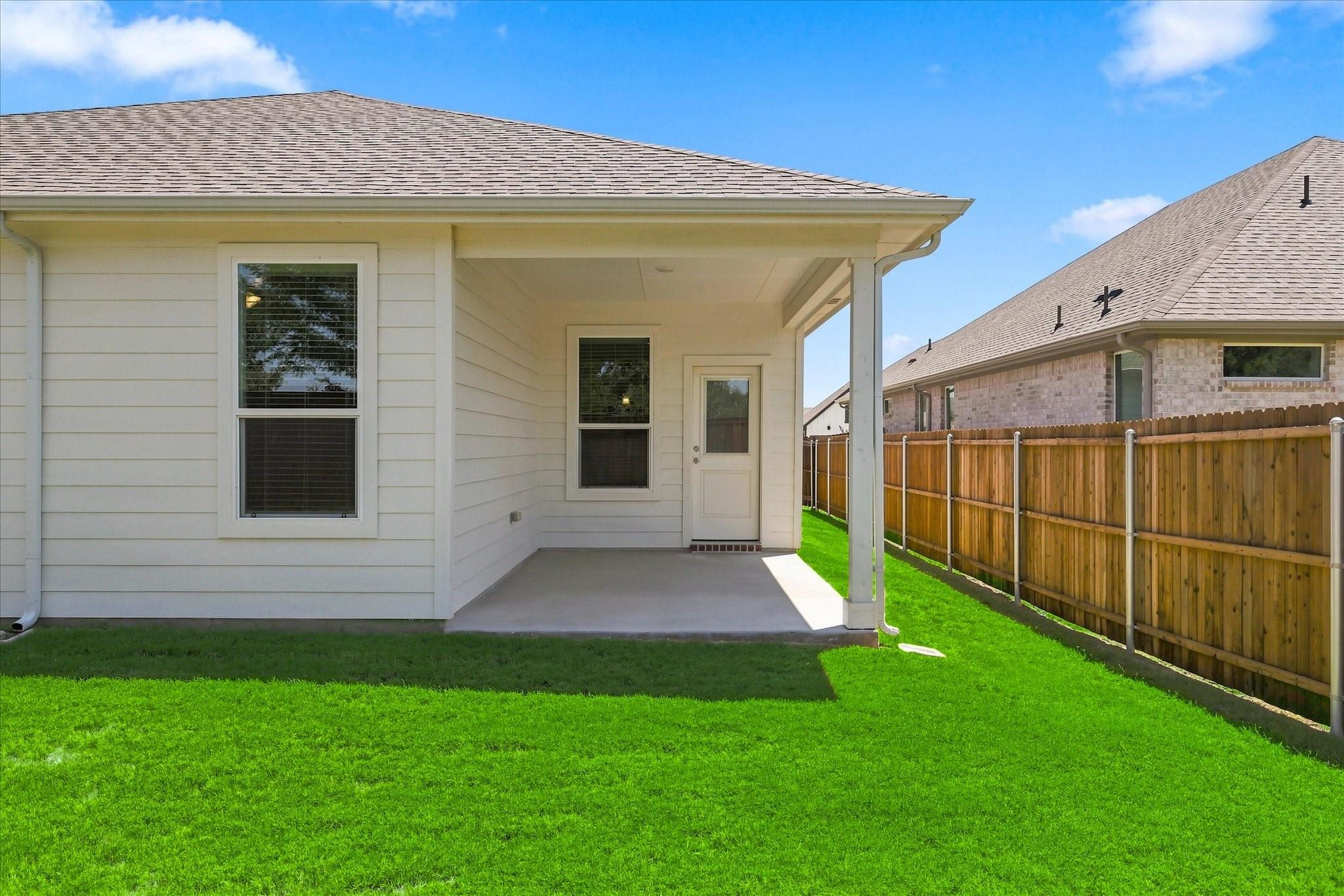 main property photo 31