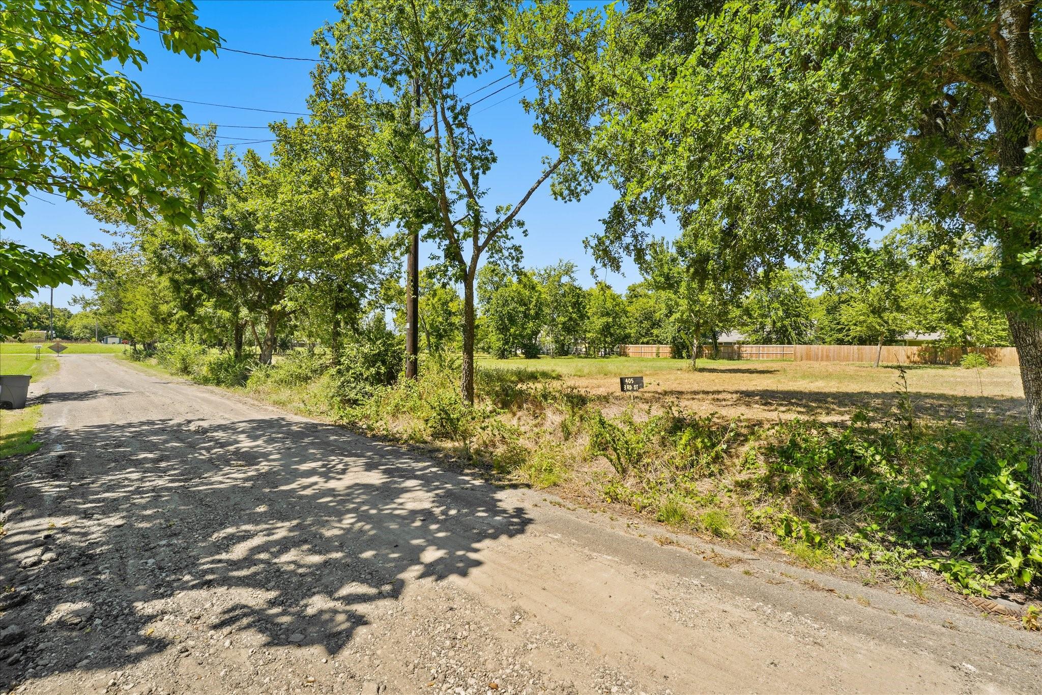 main property photo 5