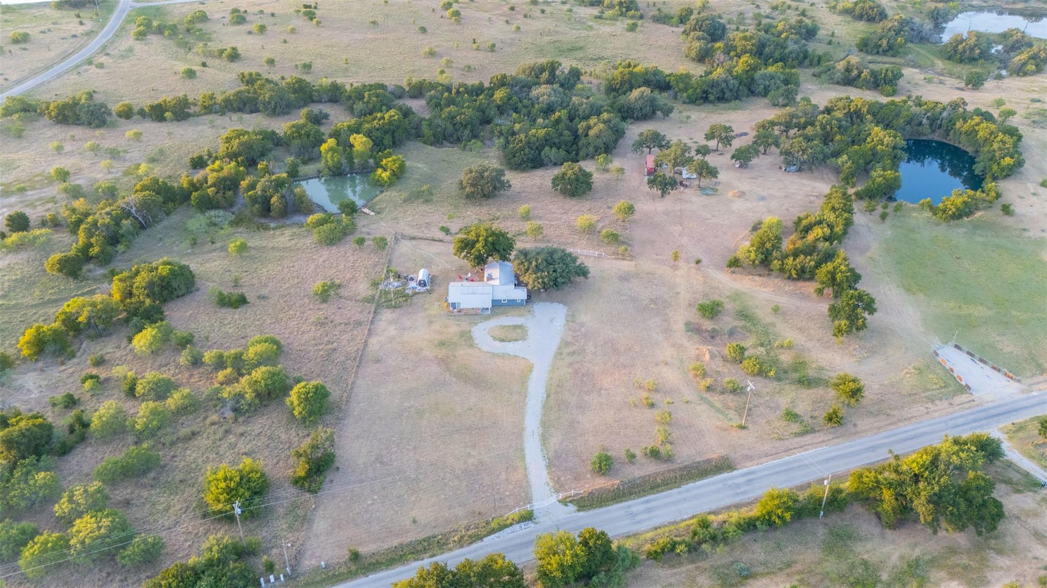 main property photo 36