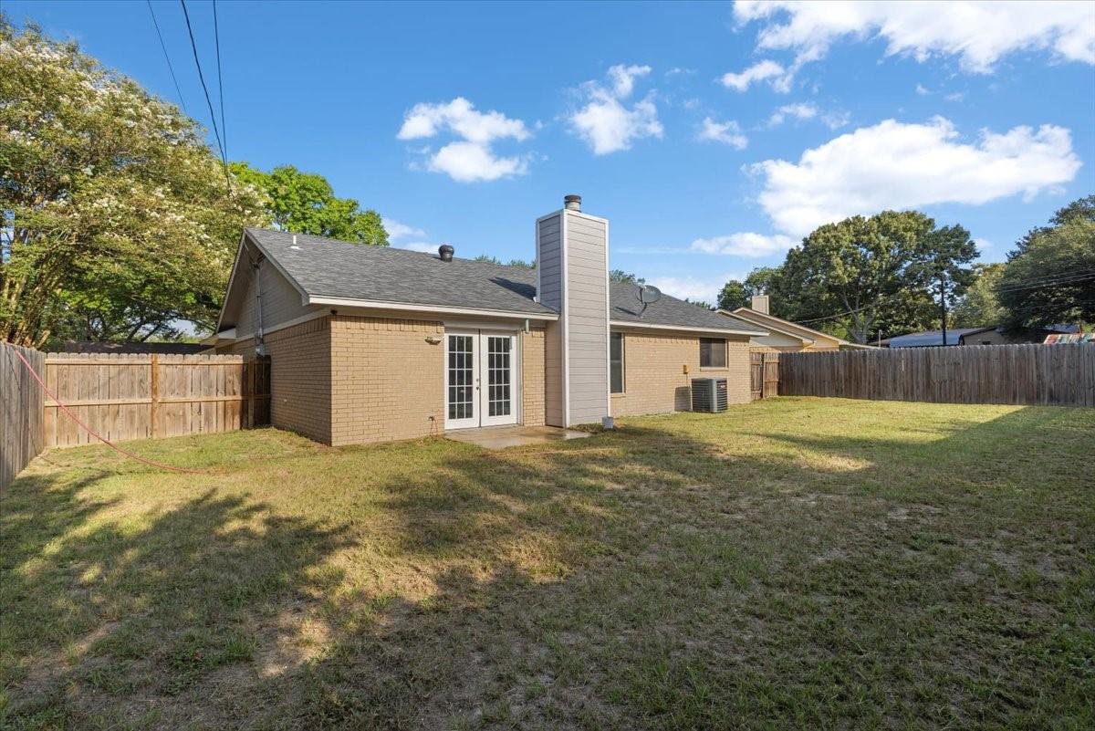 main property photo 19