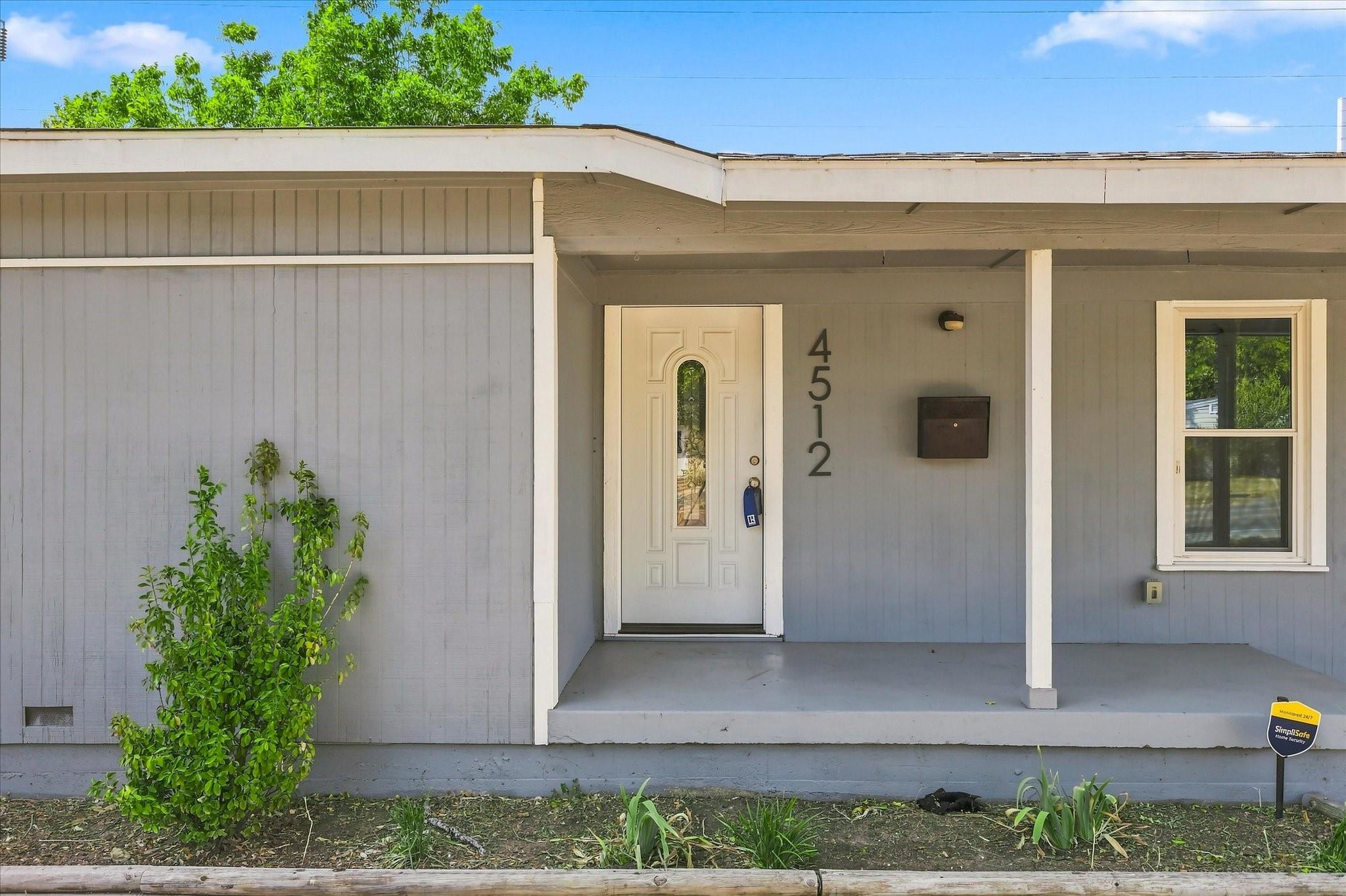 main property photo 3