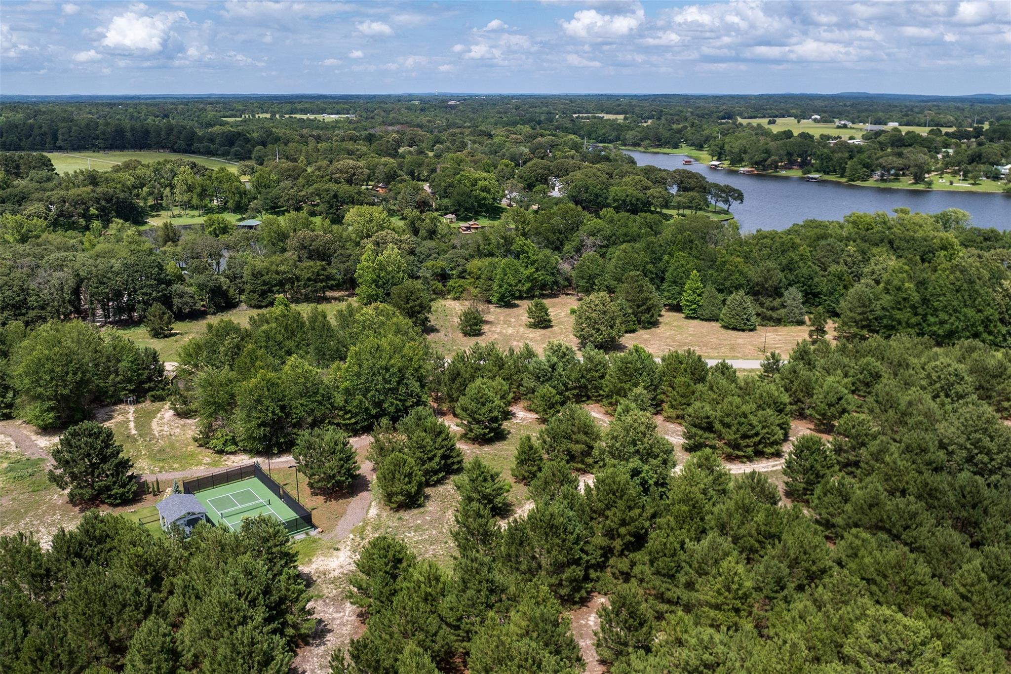 main property photo 12