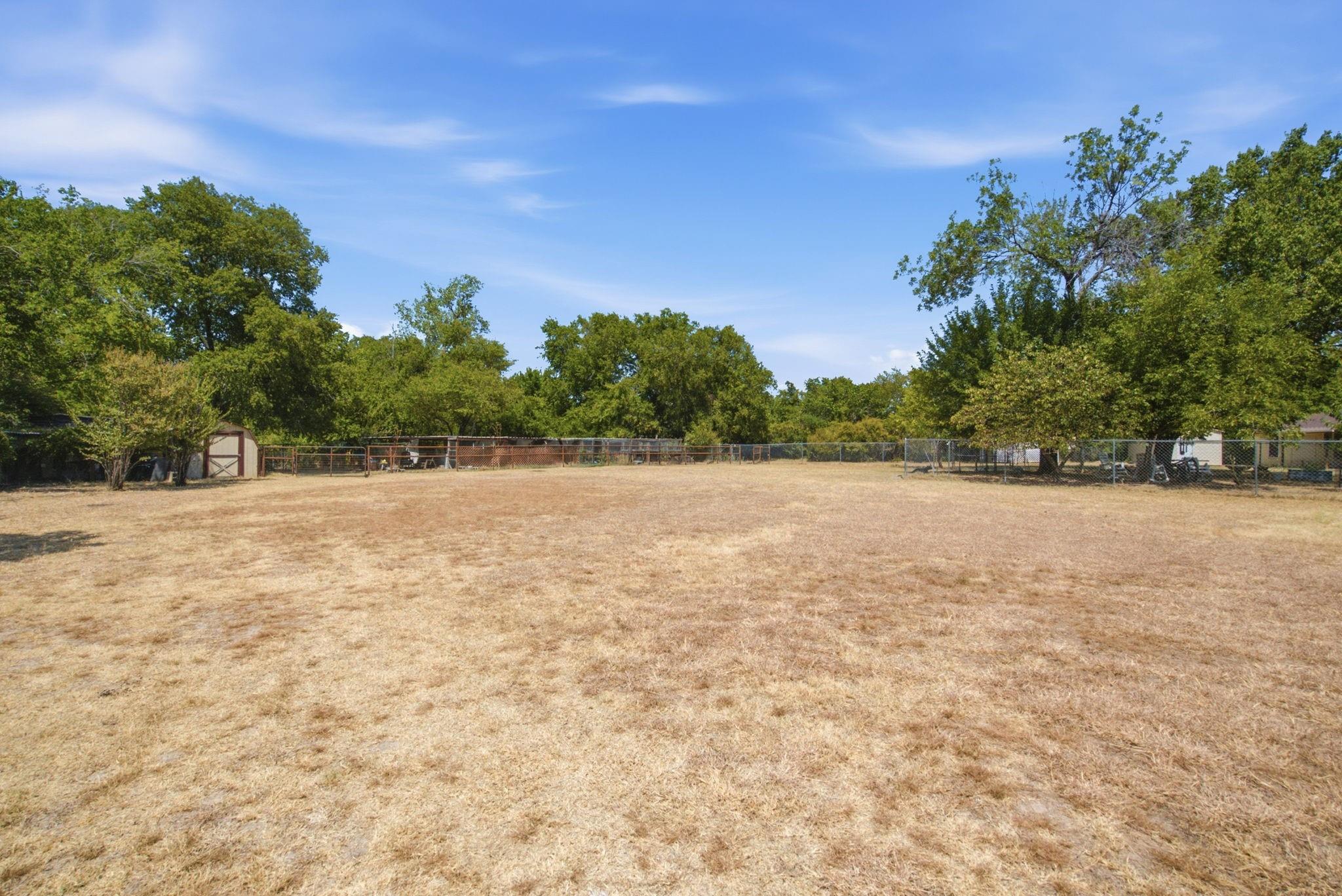 main property photo 20