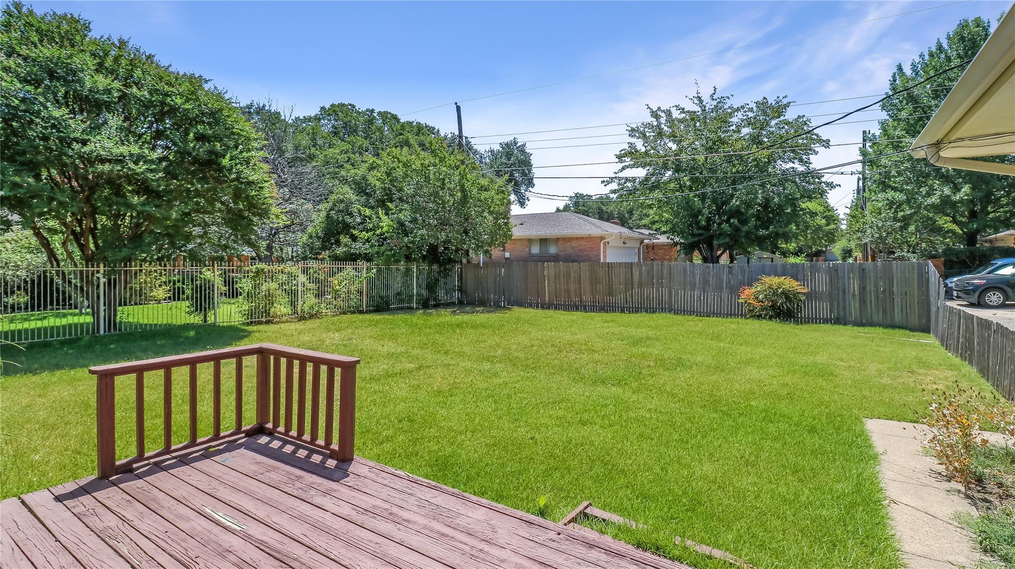 main property photo 25