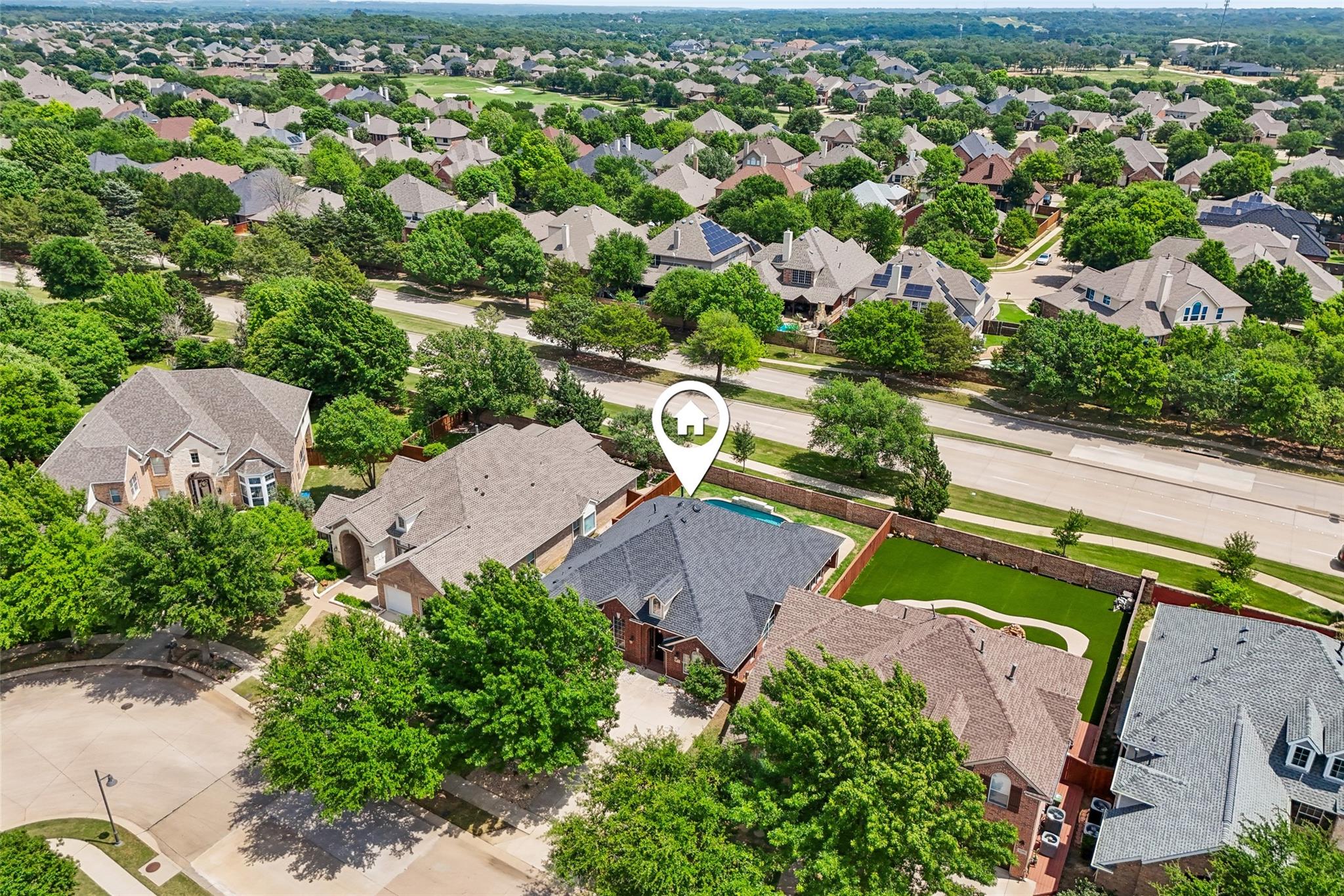 main property photo 33