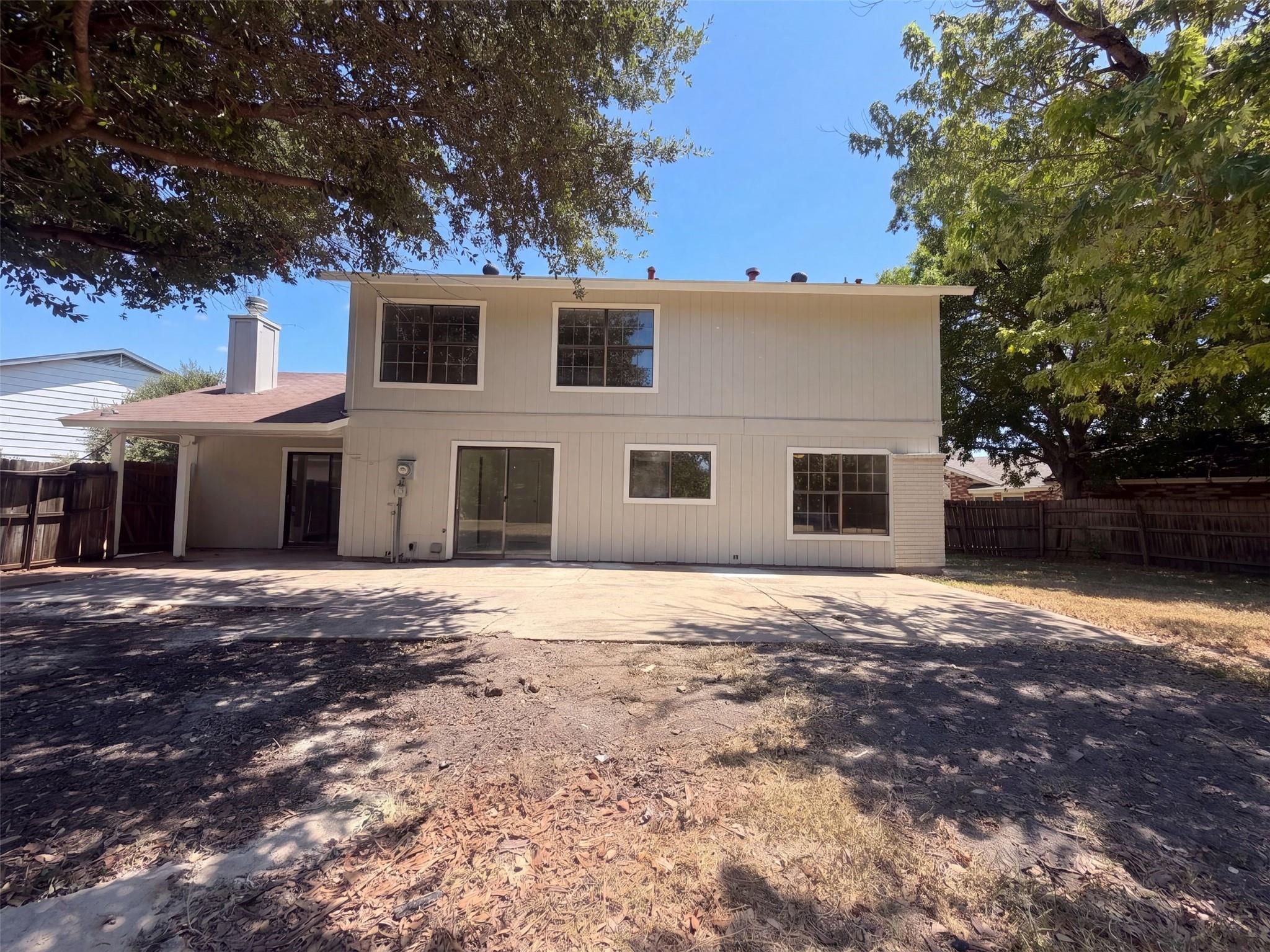 main property photo 20