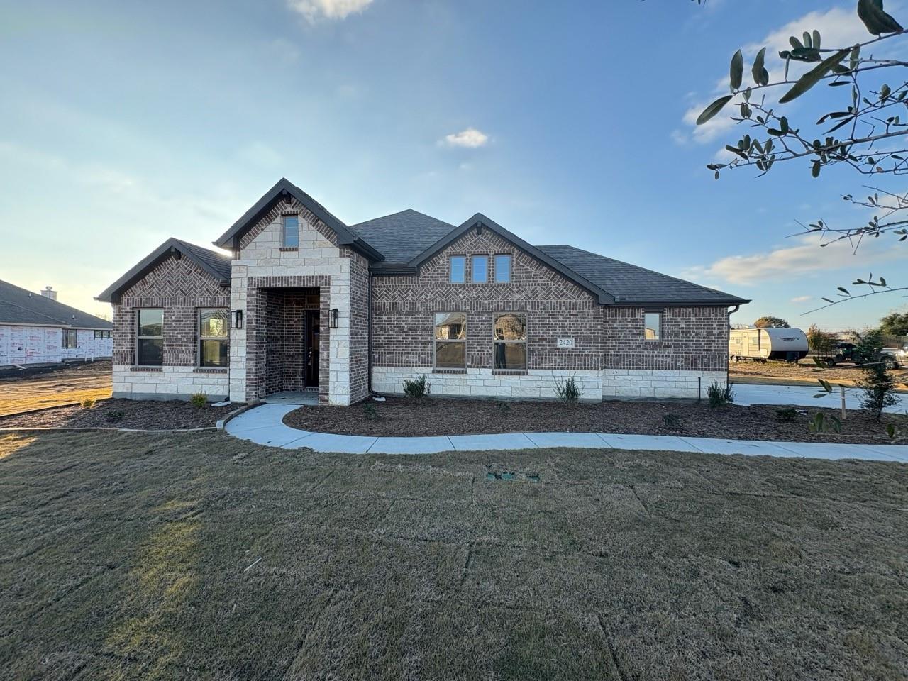 main property photo 4