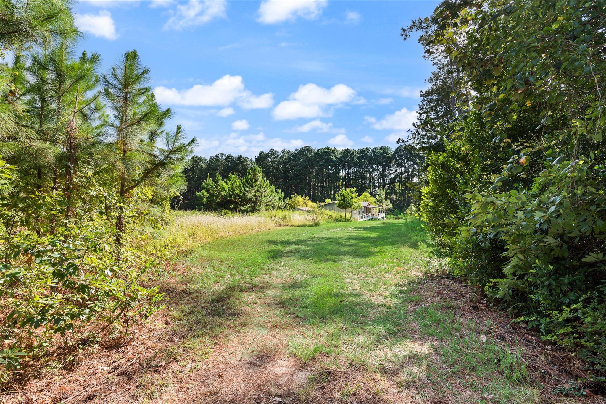 main property photo 20