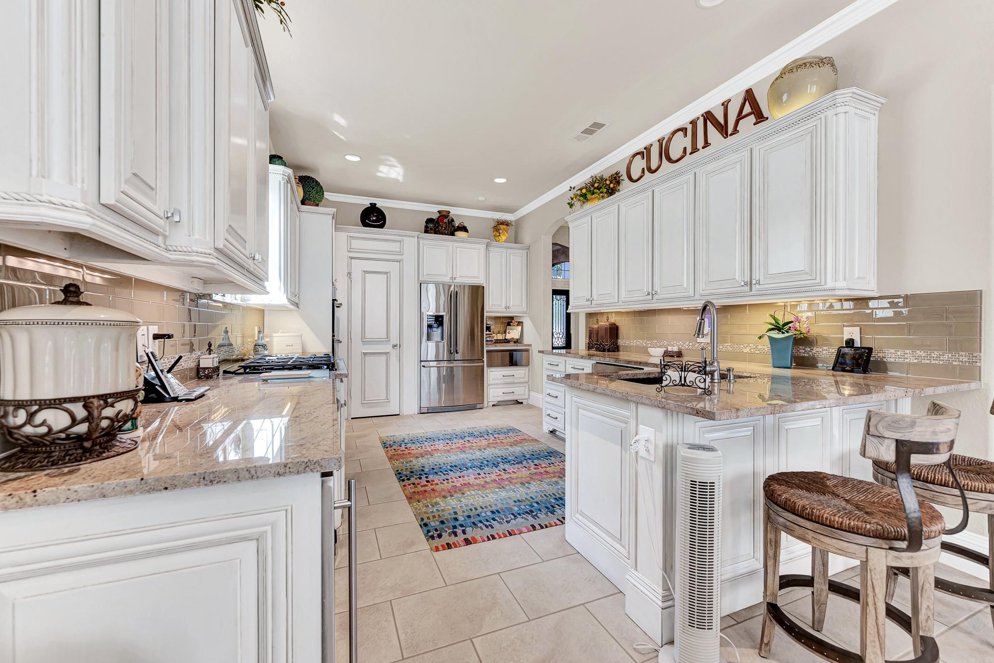 main property photo 21