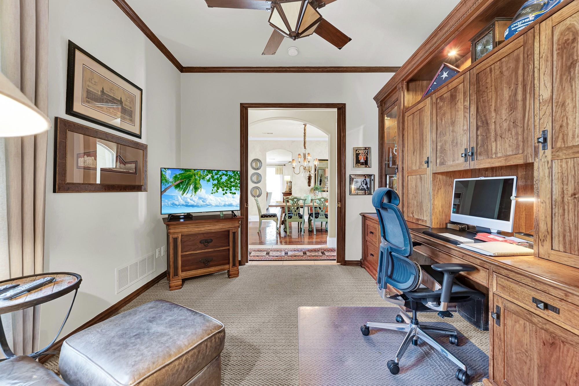 main property photo 25