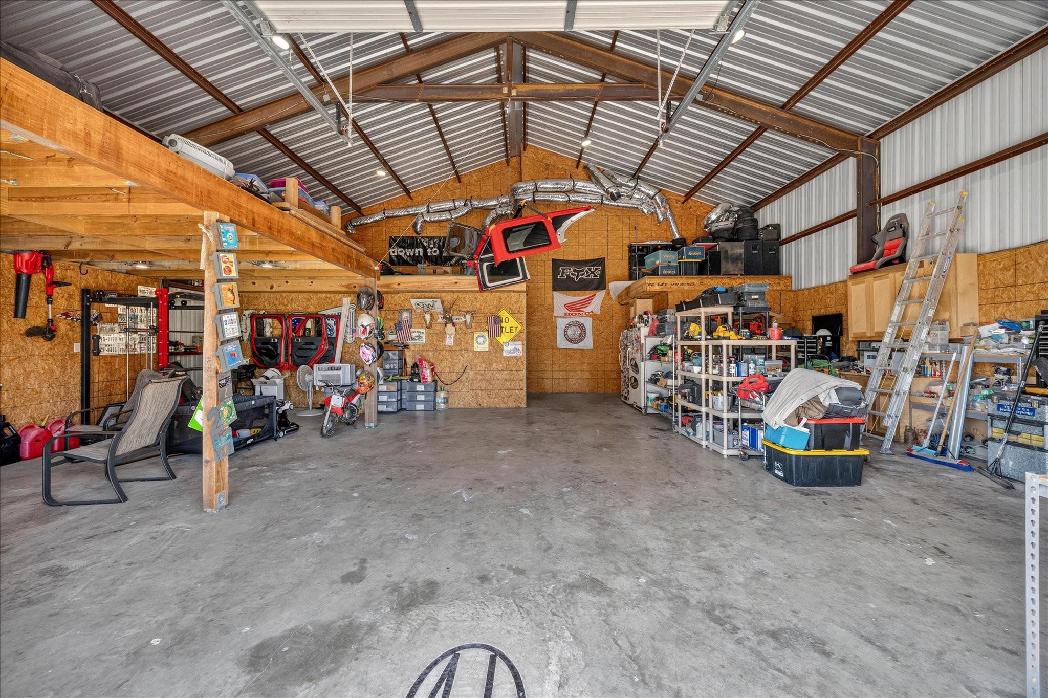 main property photo 6