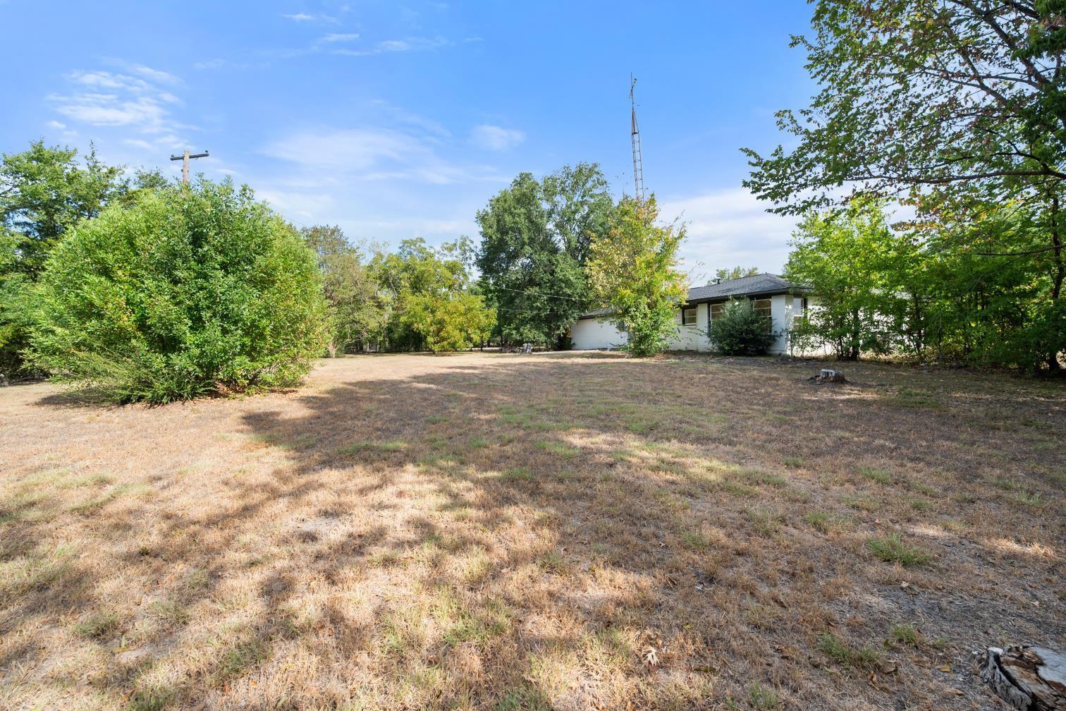 main property photo 24